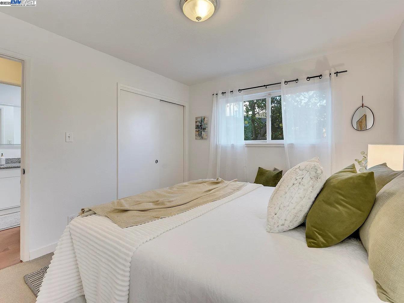3054 Bona St # A, Oakland, California 94601, 2 Bedrooms Bedrooms, 4 Rooms Rooms,1 BathroomBathrooms,Residential,For Sale,3054 Bona St # A,41089512