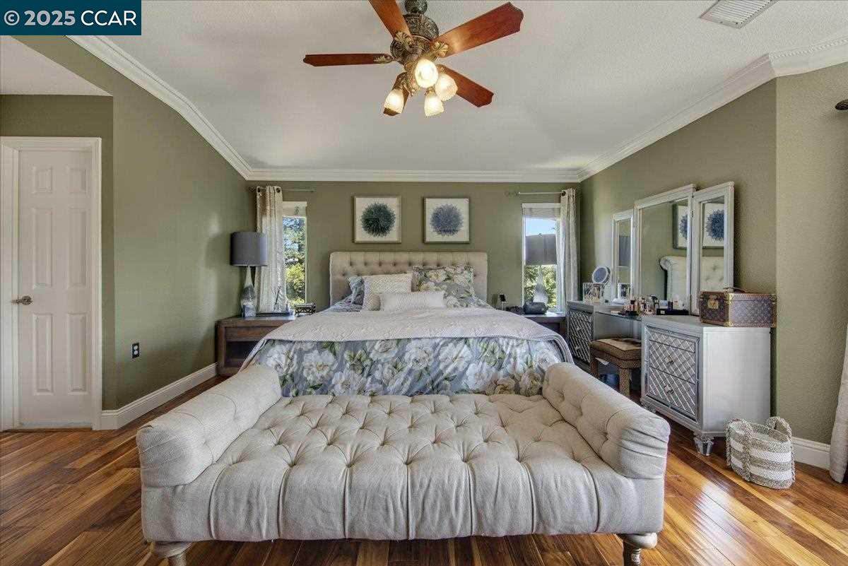 Detail Gallery Image 18 of 40 For 3796 Emery Ct, Concord,  CA 94518 - 4 Beds | 3 Baths