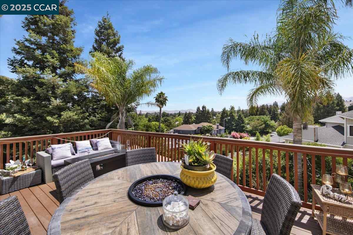 Detail Gallery Image 37 of 40 For 3796 Emery Ct, Concord,  CA 94518 - 4 Beds | 3 Baths