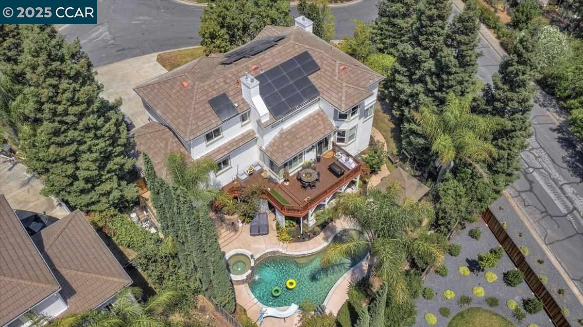 Detail Gallery Image 39 of 40 For 3796 Emery Ct, Concord,  CA 94518 - 4 Beds | 3 Baths