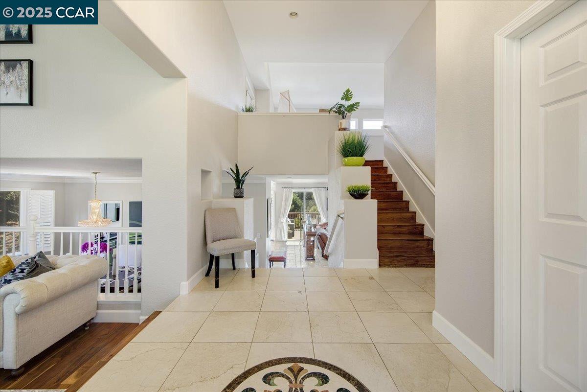 Detail Gallery Image 7 of 40 For 3796 Emery Ct, Concord,  CA 94518 - 4 Beds | 3 Baths