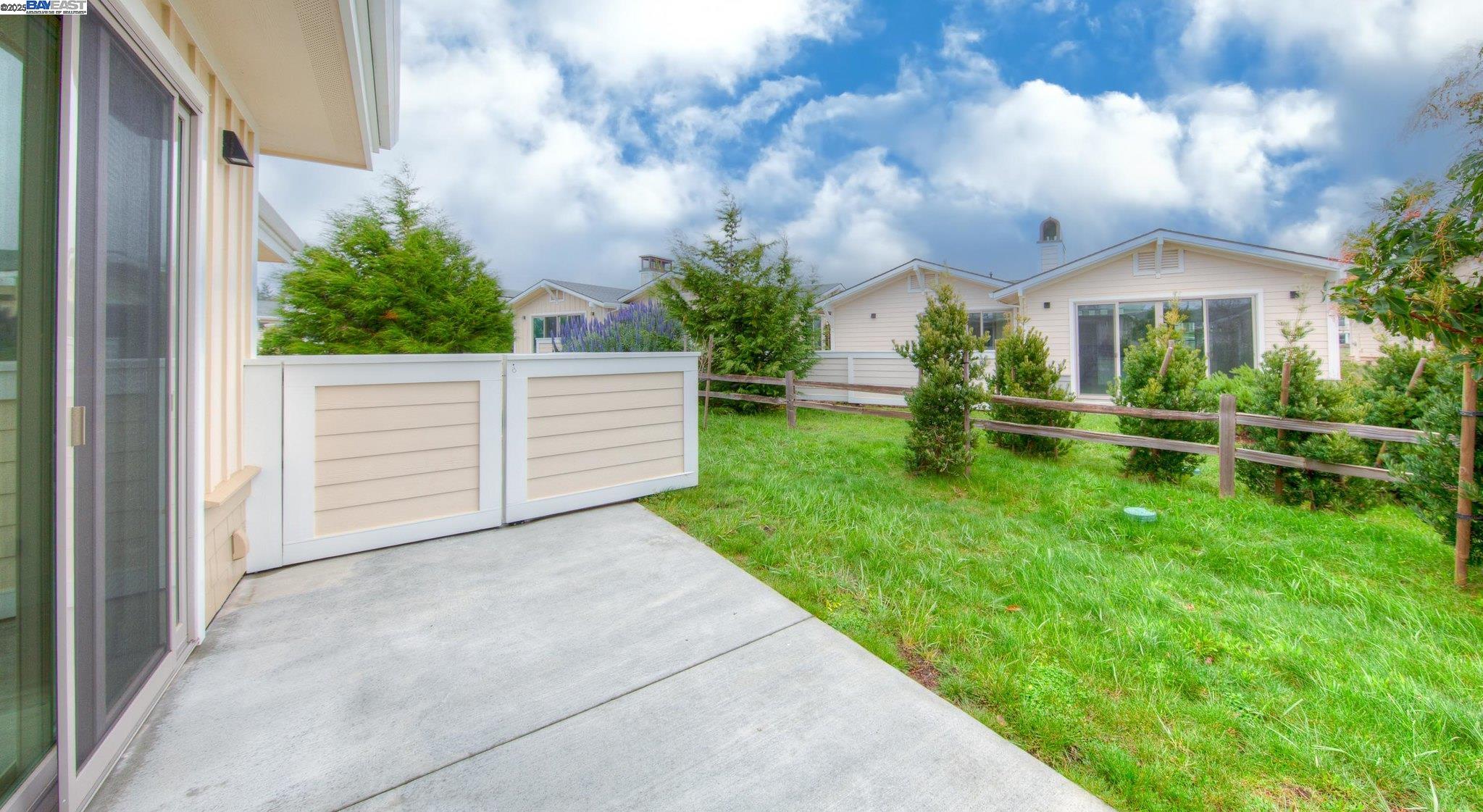 Detail Gallery Image 18 of 25 For 996 Harbor Haven Dr, Bodega Bay,  CA 94923 - 3 Beds | 2 Baths