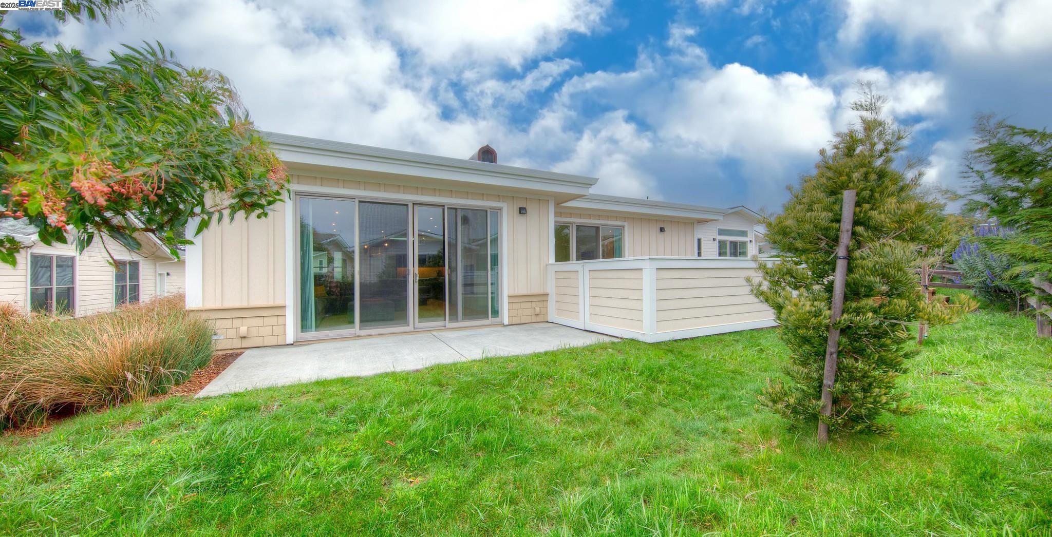 Detail Gallery Image 19 of 25 For 996 Harbor Haven Dr, Bodega Bay,  CA 94923 - 3 Beds | 2 Baths