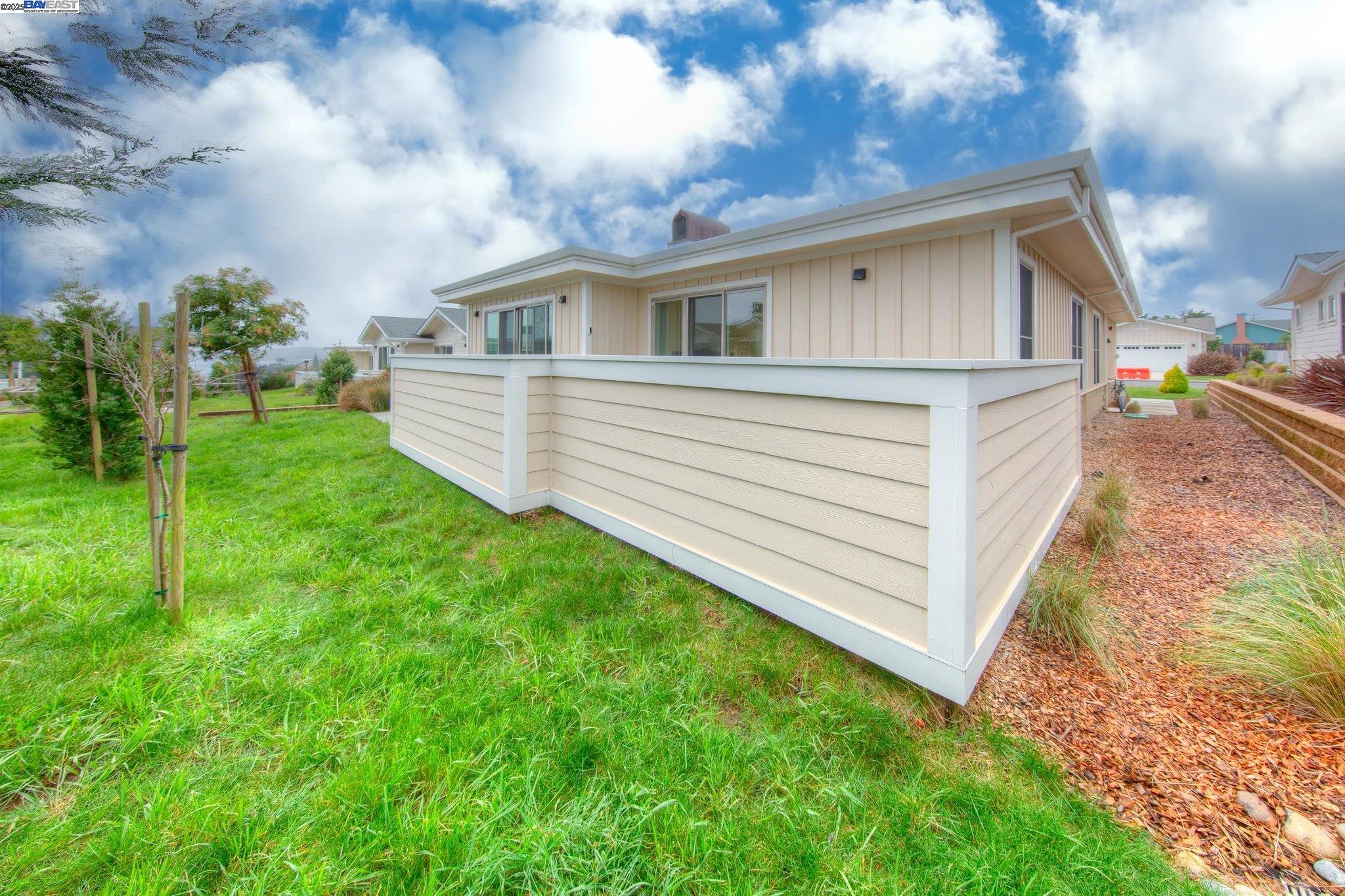 Detail Gallery Image 20 of 25 For 996 Harbor Haven Dr, Bodega Bay,  CA 94923 - 3 Beds | 2 Baths
