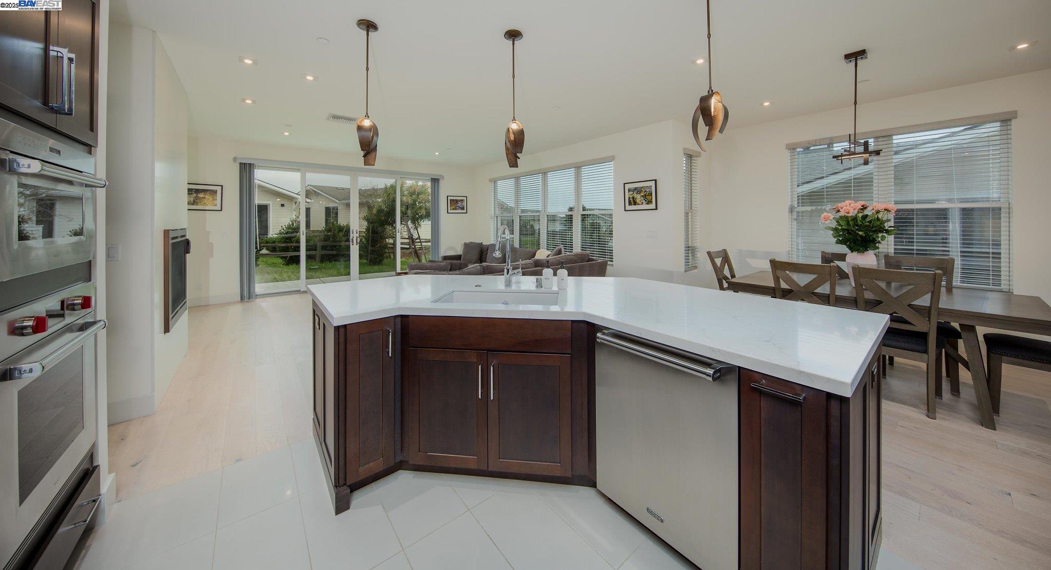Detail Gallery Image 3 of 25 For 996 Harbor Haven Dr, Bodega Bay,  CA 94923 - 3 Beds | 2 Baths