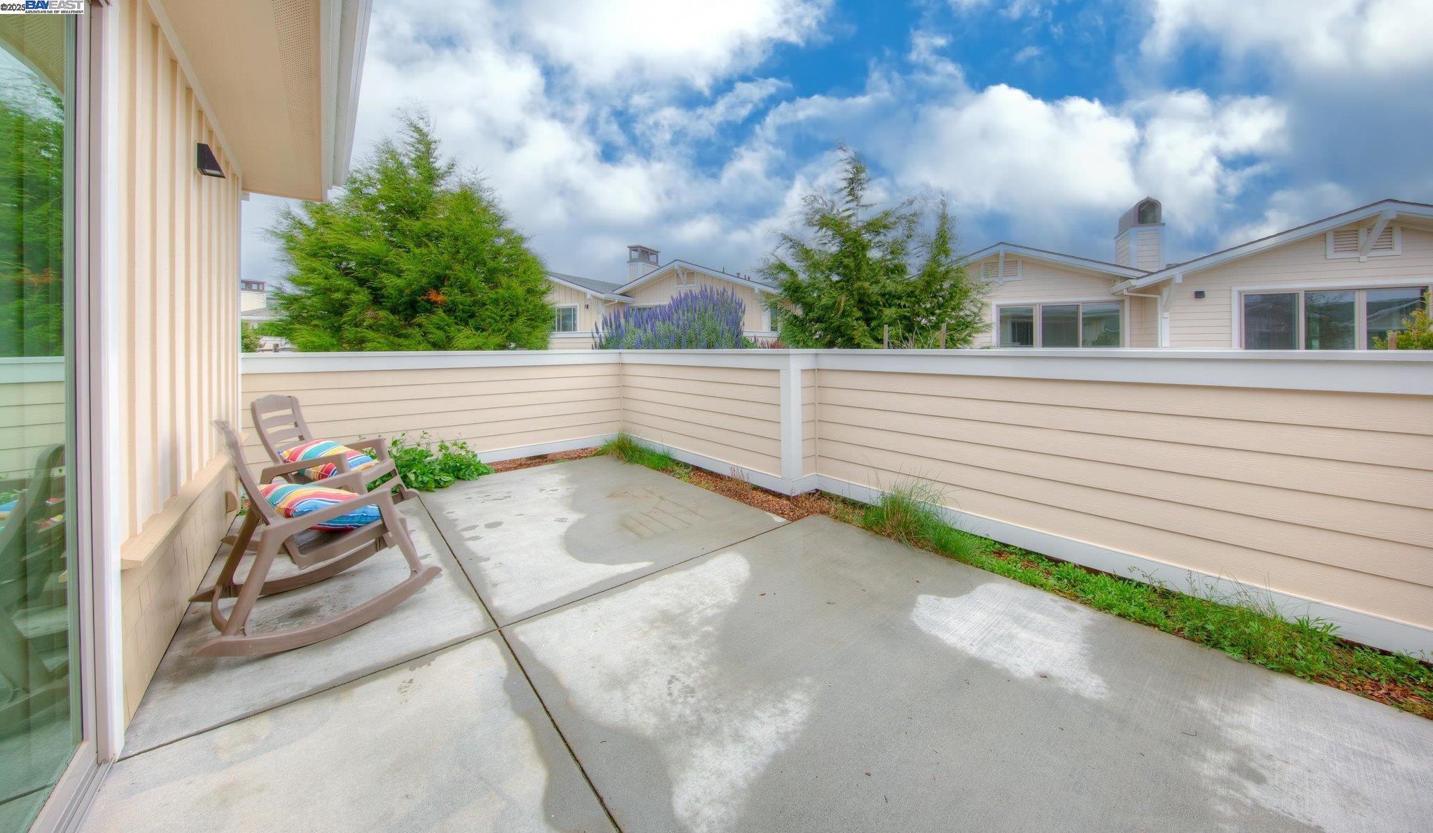 Detail Gallery Image 21 of 25 For 996 Harbor Haven Dr, Bodega Bay,  CA 94923 - 3 Beds | 2 Baths