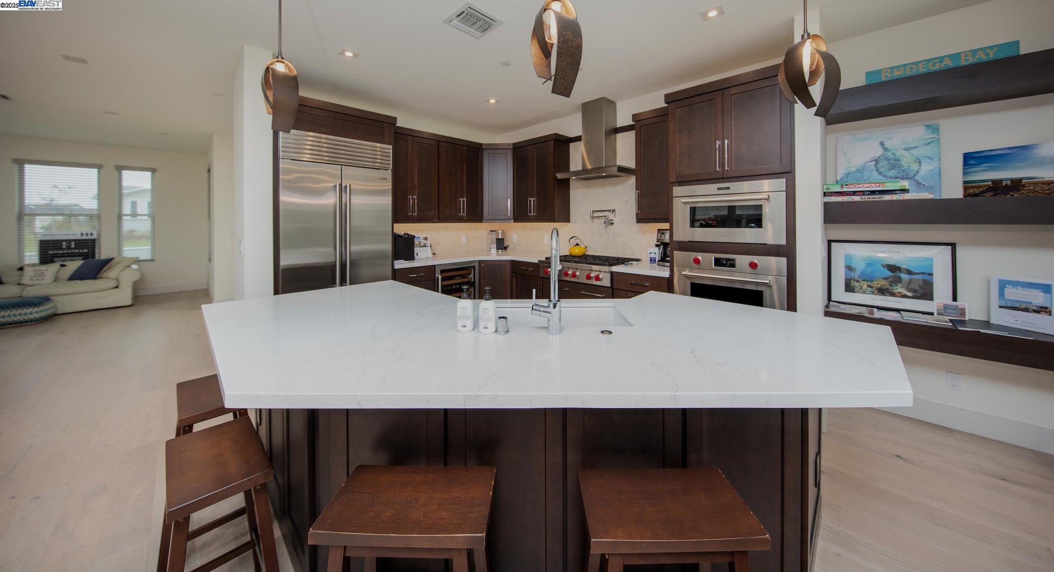 Detail Gallery Image 4 of 25 For 996 Harbor Haven Dr, Bodega Bay,  CA 94923 - 3 Beds | 2 Baths