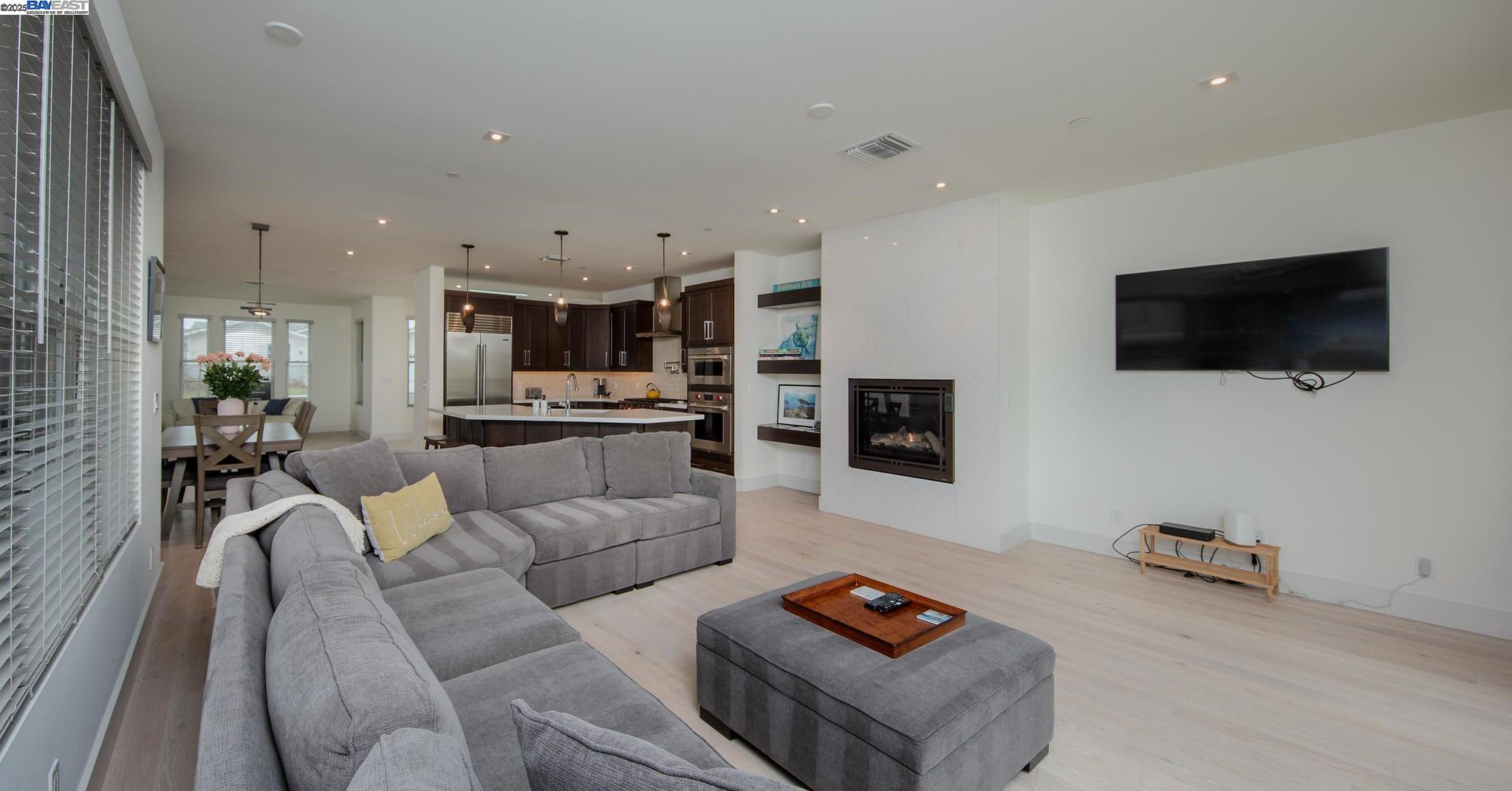 Detail Gallery Image 6 of 25 For 996 Harbor Haven Dr, Bodega Bay,  CA 94923 - 3 Beds | 2 Baths