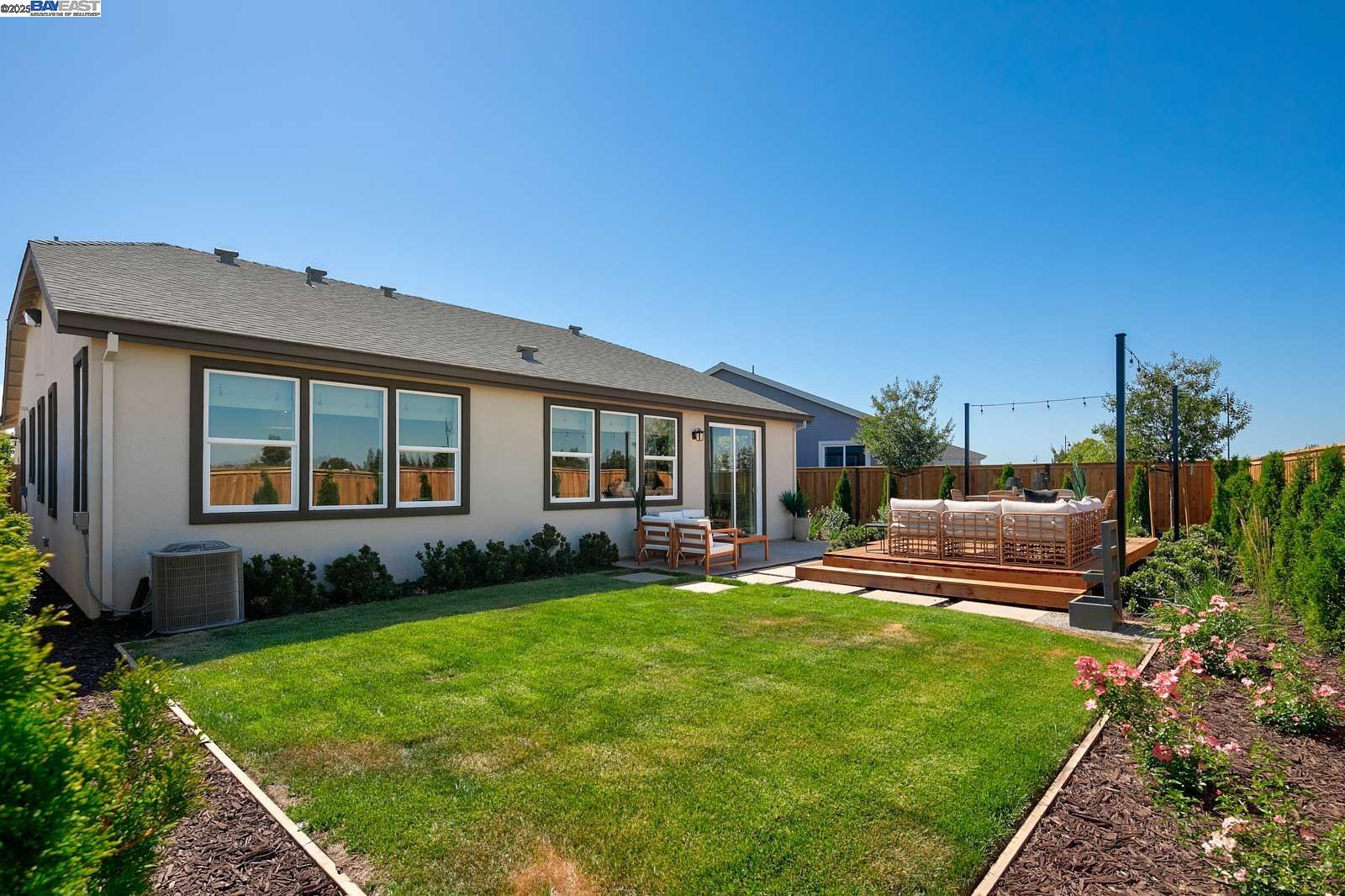 Detail Gallery Image 26 of 30 For 1361 Marceline Drive, Manteca,  CA 95336 - 2 Beds | 2 Baths