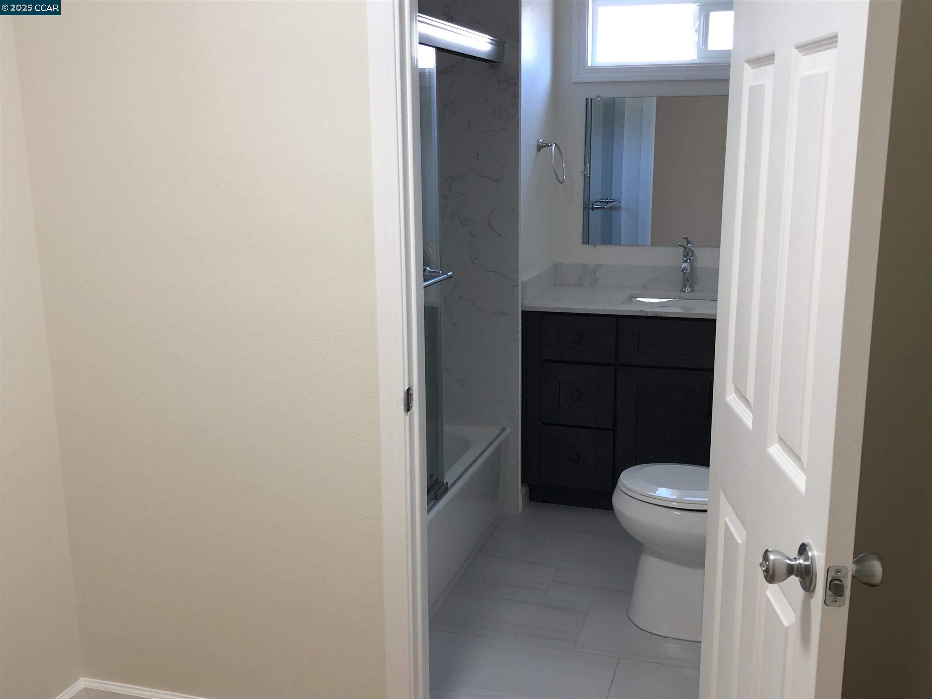 Detail Gallery Image 14 of 16 For 4556 Appian Way #36,  El Sobrante,  CA 94803 - 2 Beds | 1 Baths
