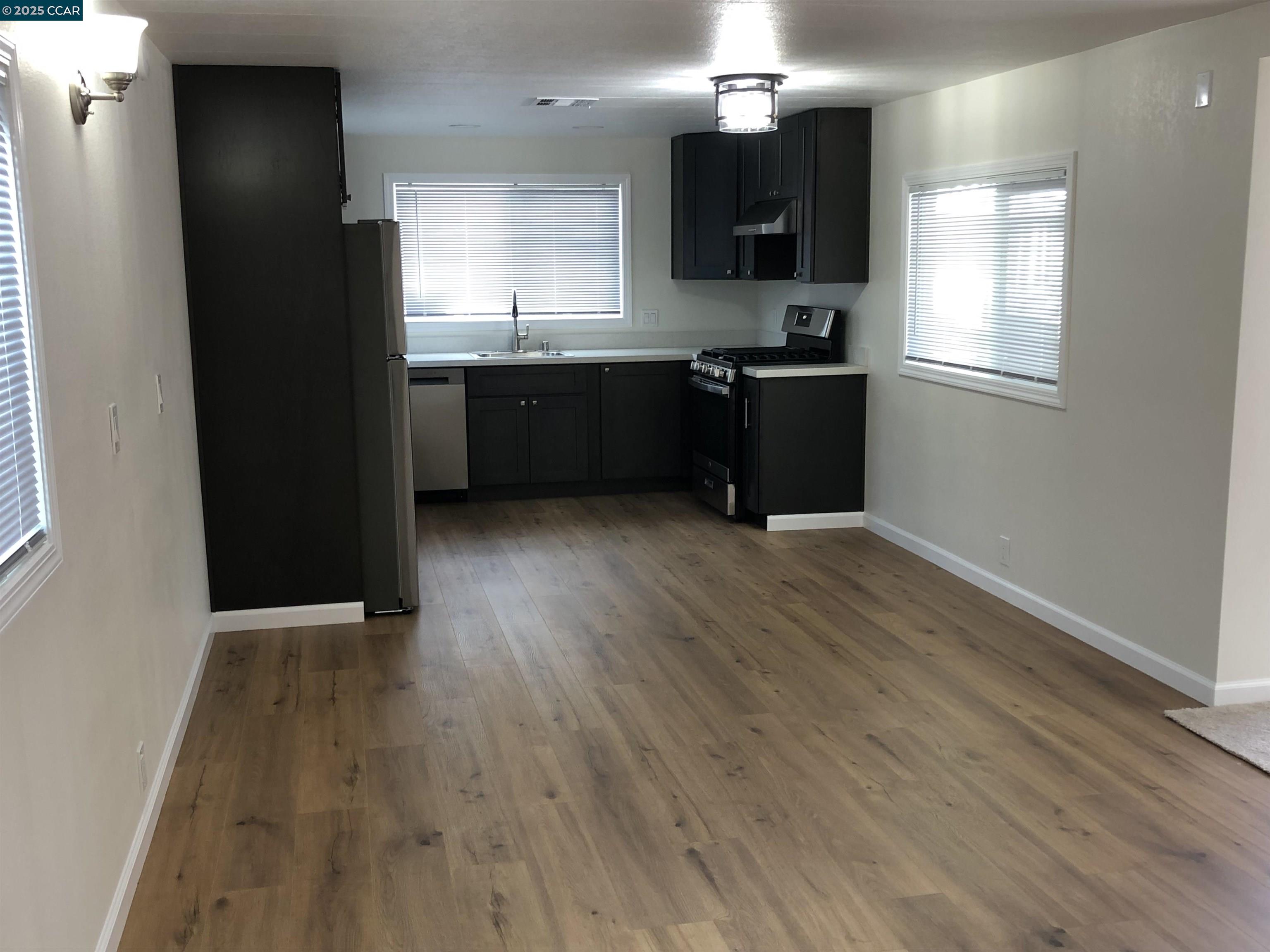 Detail Gallery Image 6 of 16 For 4556 Appian Way #36,  El Sobrante,  CA 94803 - 2 Beds | 1 Baths