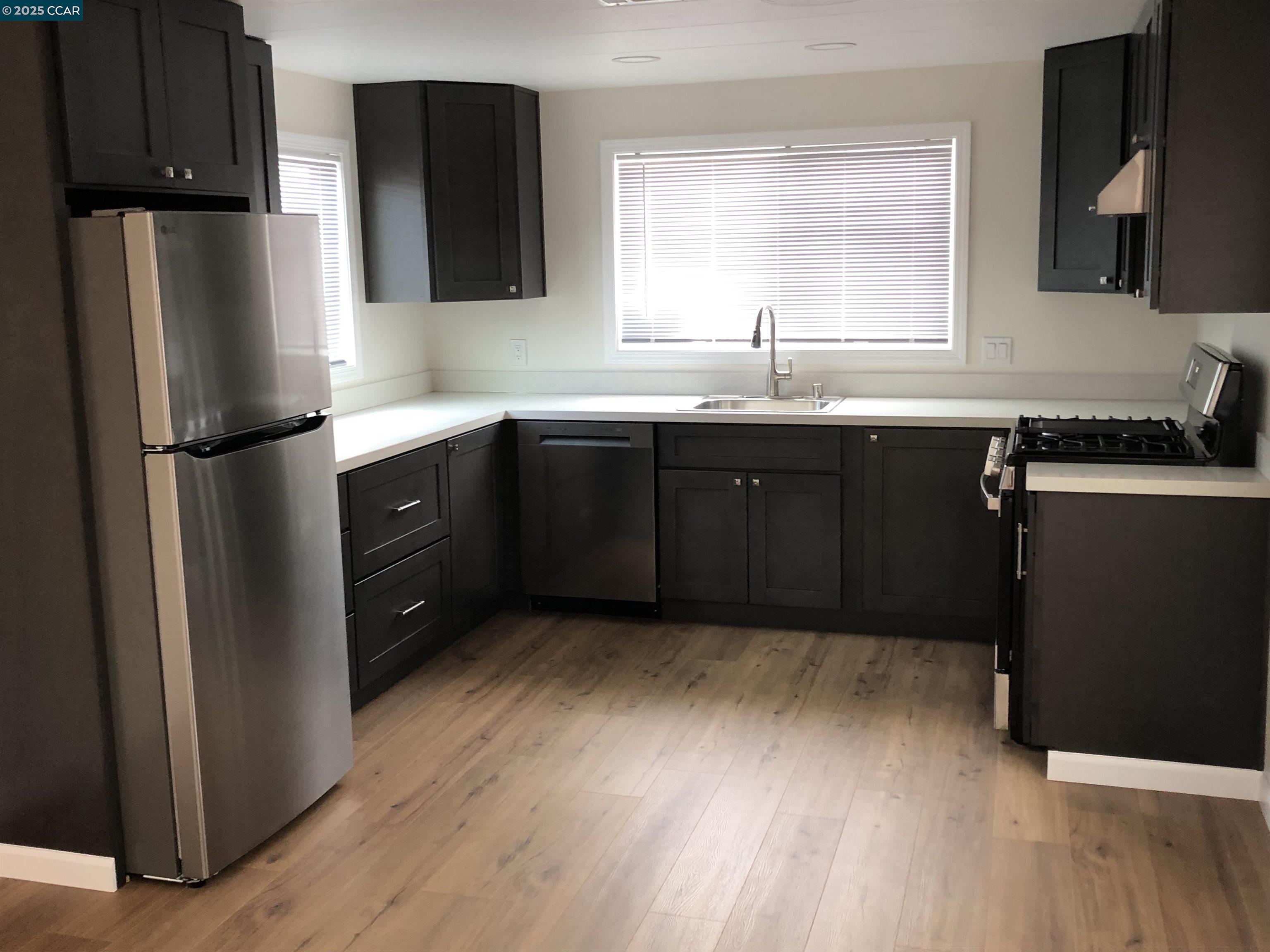 Detail Gallery Image 8 of 16 For 4556 Appian Way #36,  El Sobrante,  CA 94803 - 2 Beds | 1 Baths