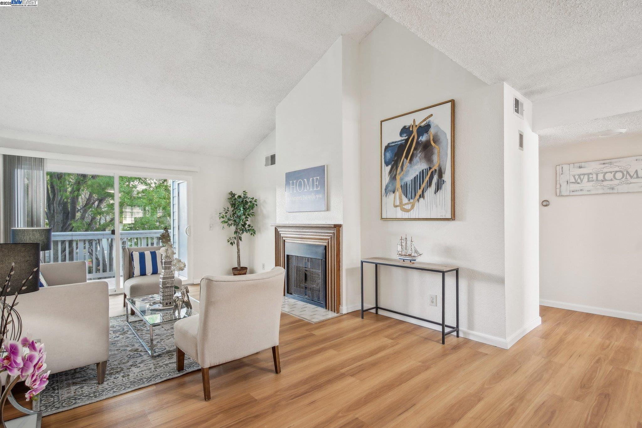 Detail Gallery Image 6 of 25 For 3485 Bridgewood Ter #205,  Fremont,  CA 94536 - 2 Beds | 2 Baths