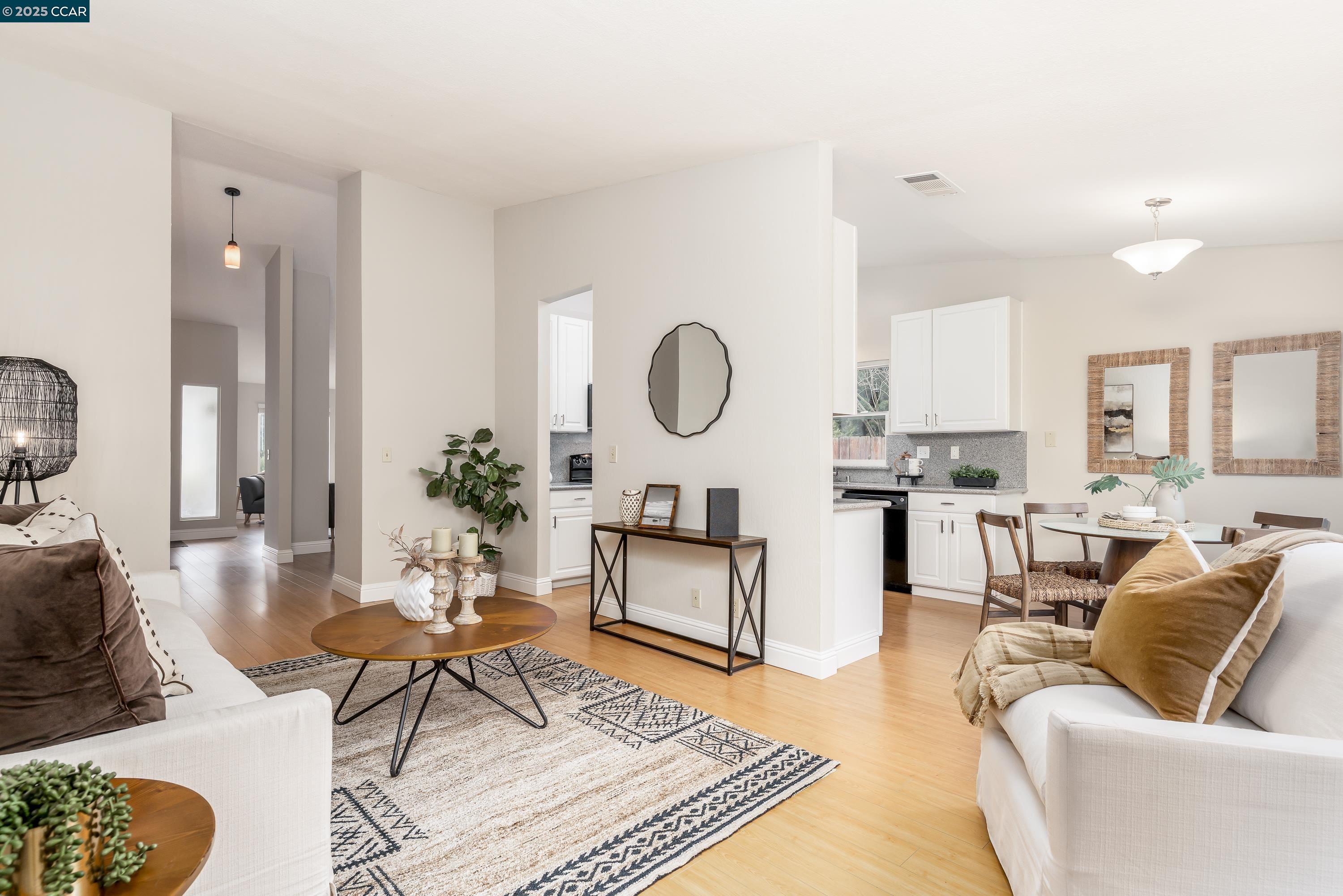 Detail Gallery Image 1 of 1 For 121 Sparrow Dr, Hercules,  CA 94547 - 3 Beds | 2 Baths