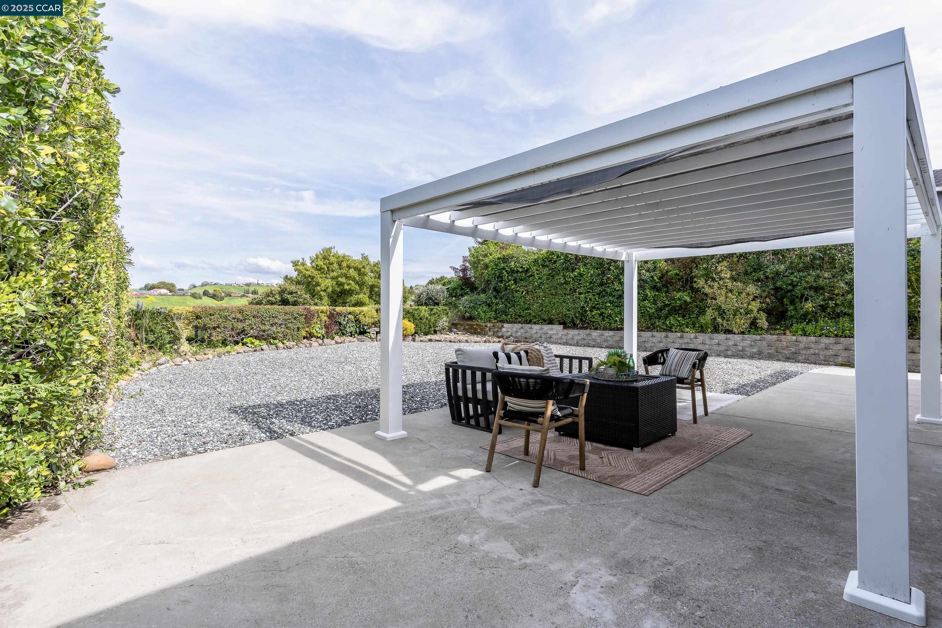 property-img