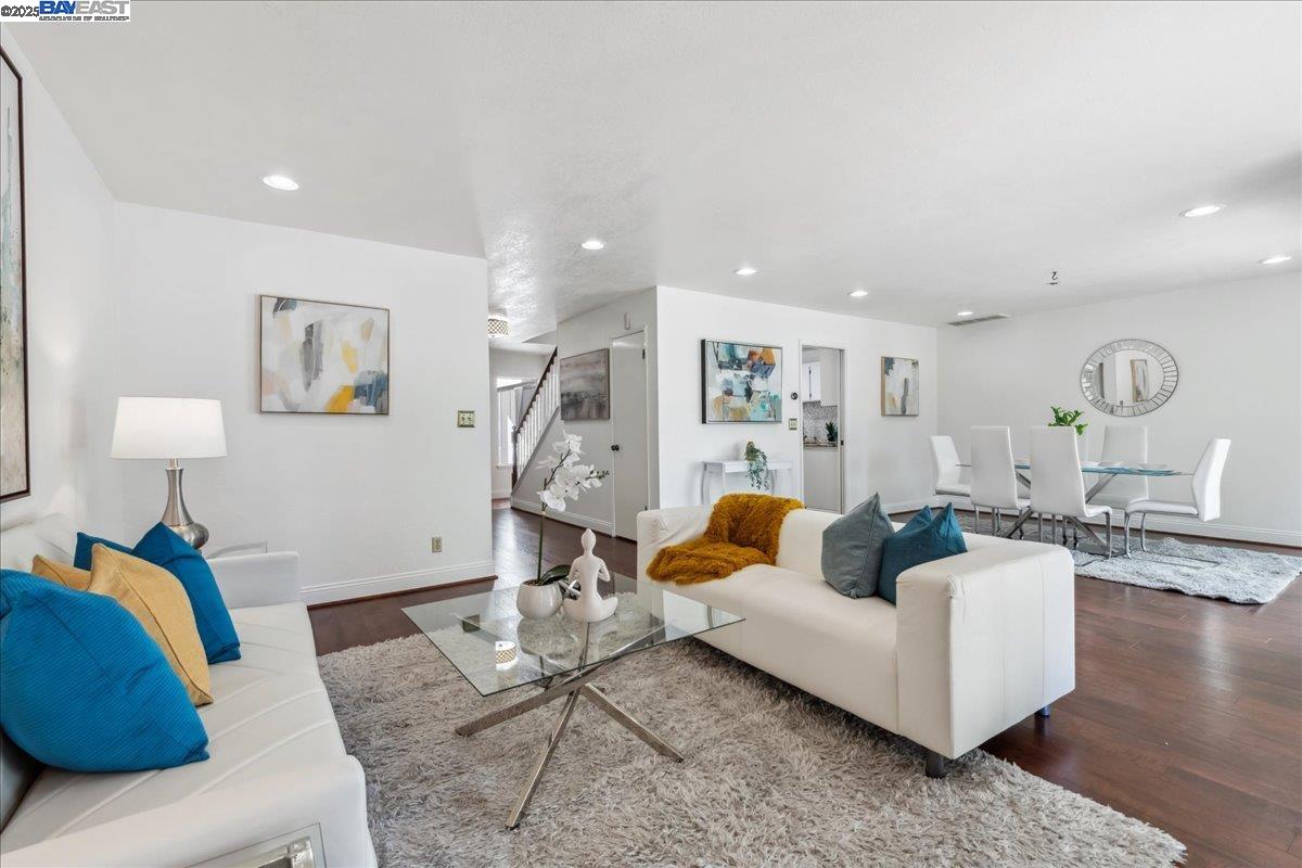 Photo #4: 41089609 Listing 