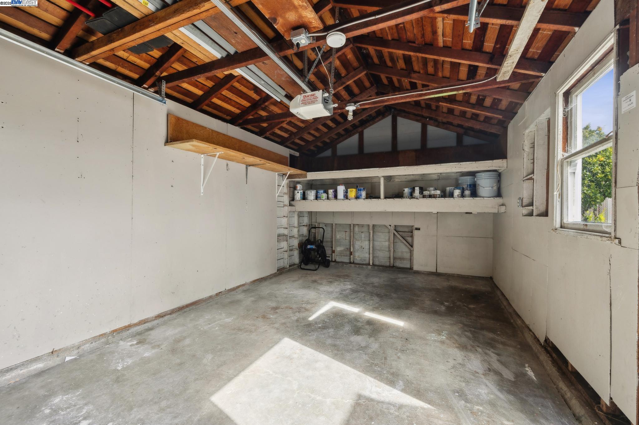 Detail Gallery Image 39 of 53 For 215 Central Ave, Alameda,  CA 94501 - 2 Beds | 1 Baths