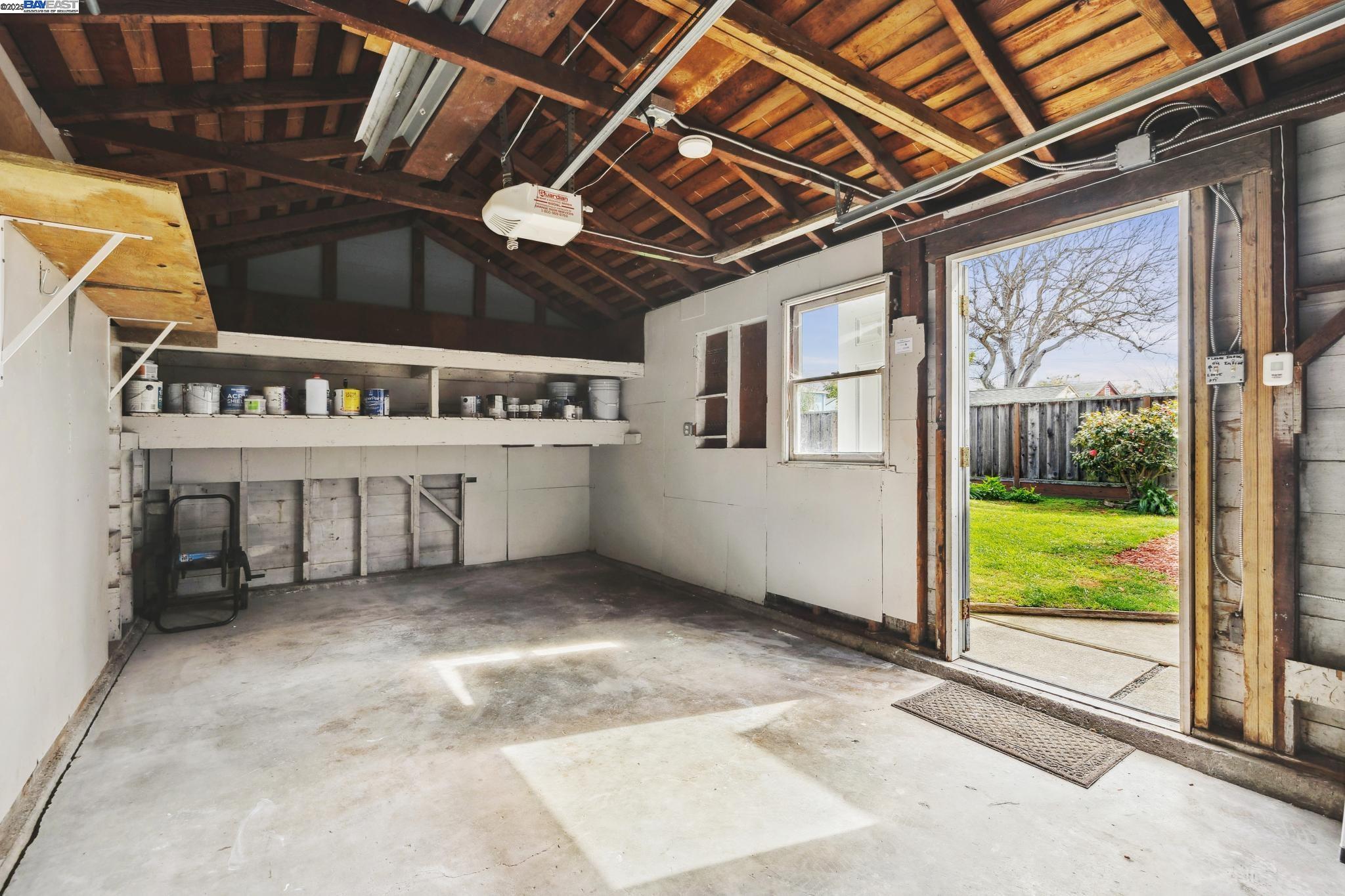 Detail Gallery Image 40 of 53 For 215 Central Ave, Alameda,  CA 94501 - 2 Beds | 1 Baths