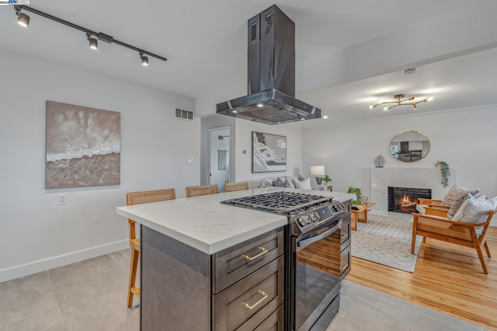 915 Honora Ave, Concord, California 94518, 3 Bedrooms Bedrooms, 6 Rooms Rooms,2 BathroomsBathrooms,Residential,For Sale,915 Honora Ave,41089627