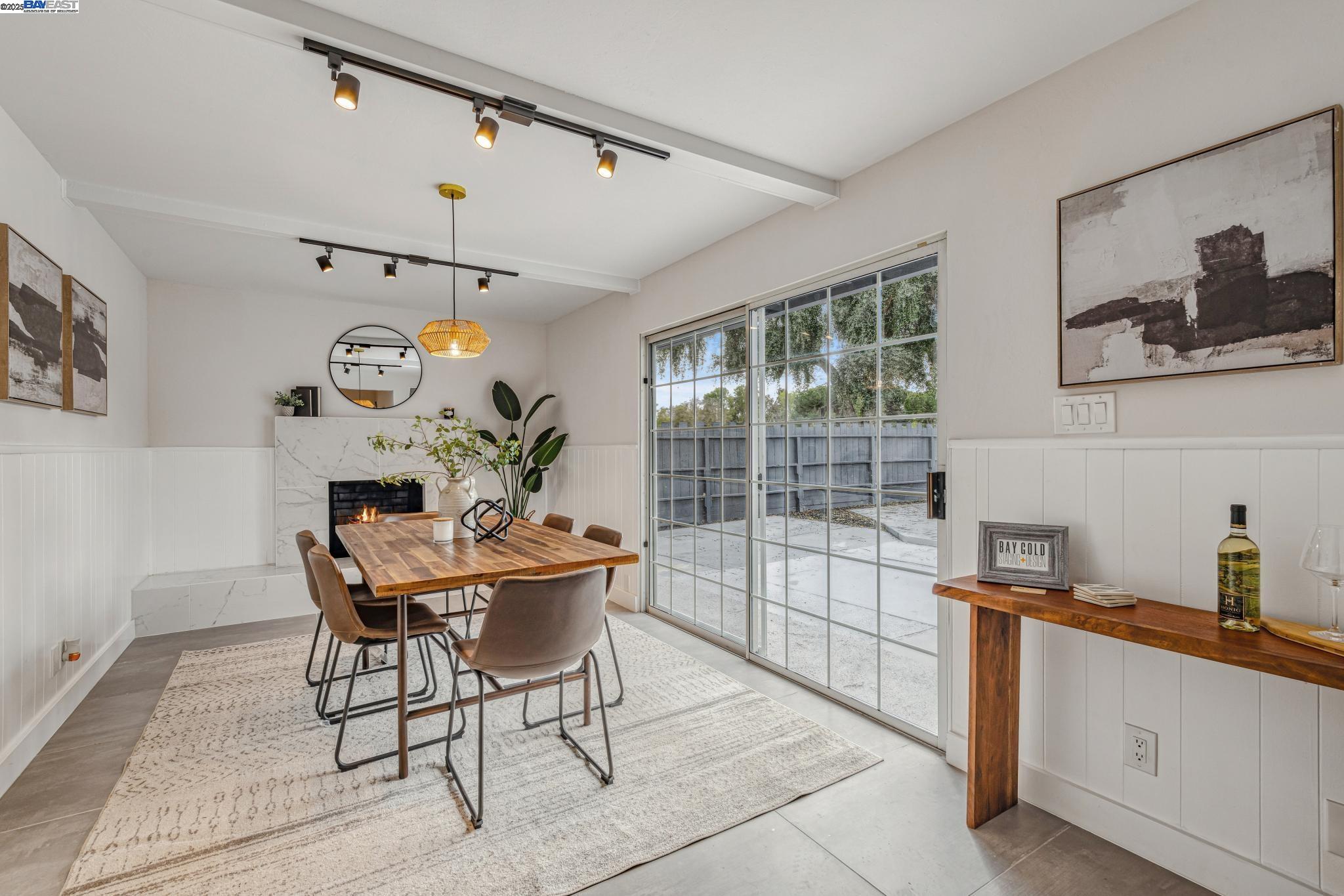 915 Honora Ave, Concord, California 94518, 3 Bedrooms Bedrooms, 6 Rooms Rooms,2 BathroomsBathrooms,Residential,For Sale,915 Honora Ave,41089627