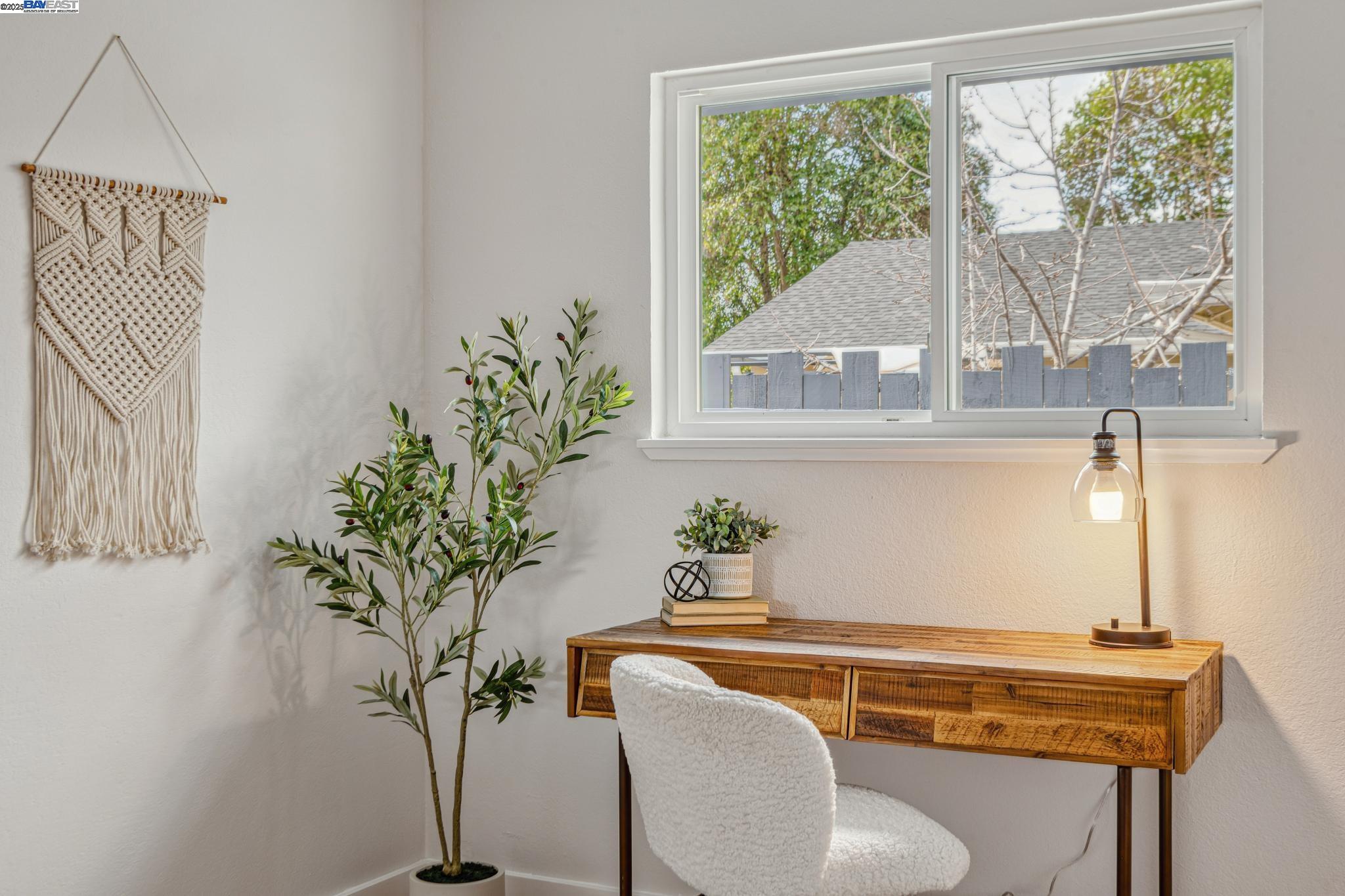 915 Honora Ave, Concord, California 94518, 3 Bedrooms Bedrooms, 6 Rooms Rooms,2 BathroomsBathrooms,Residential,For Sale,915 Honora Ave,41089627