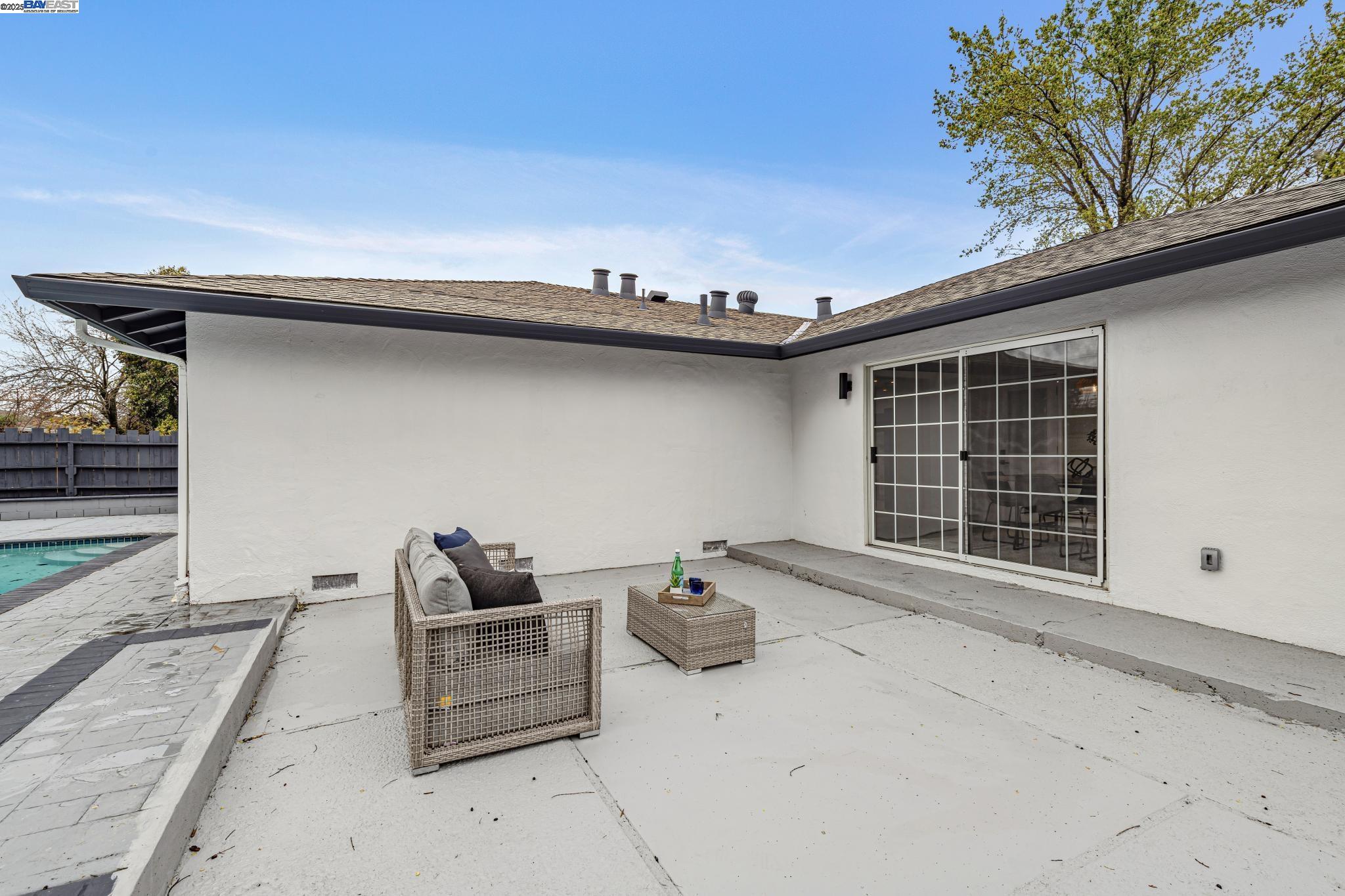 915 Honora Ave, Concord, California 94518, 3 Bedrooms Bedrooms, 6 Rooms Rooms,2 BathroomsBathrooms,Residential,For Sale,915 Honora Ave,41089627
