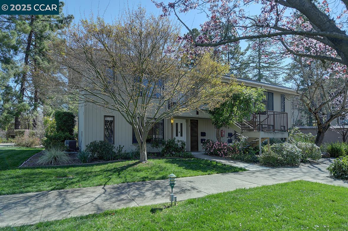 Detail Gallery Image 1 of 1 For 1257 Singingwood Ct #2,  Walnut Creek,  CA 94595 - 1 Beds | 1 Baths