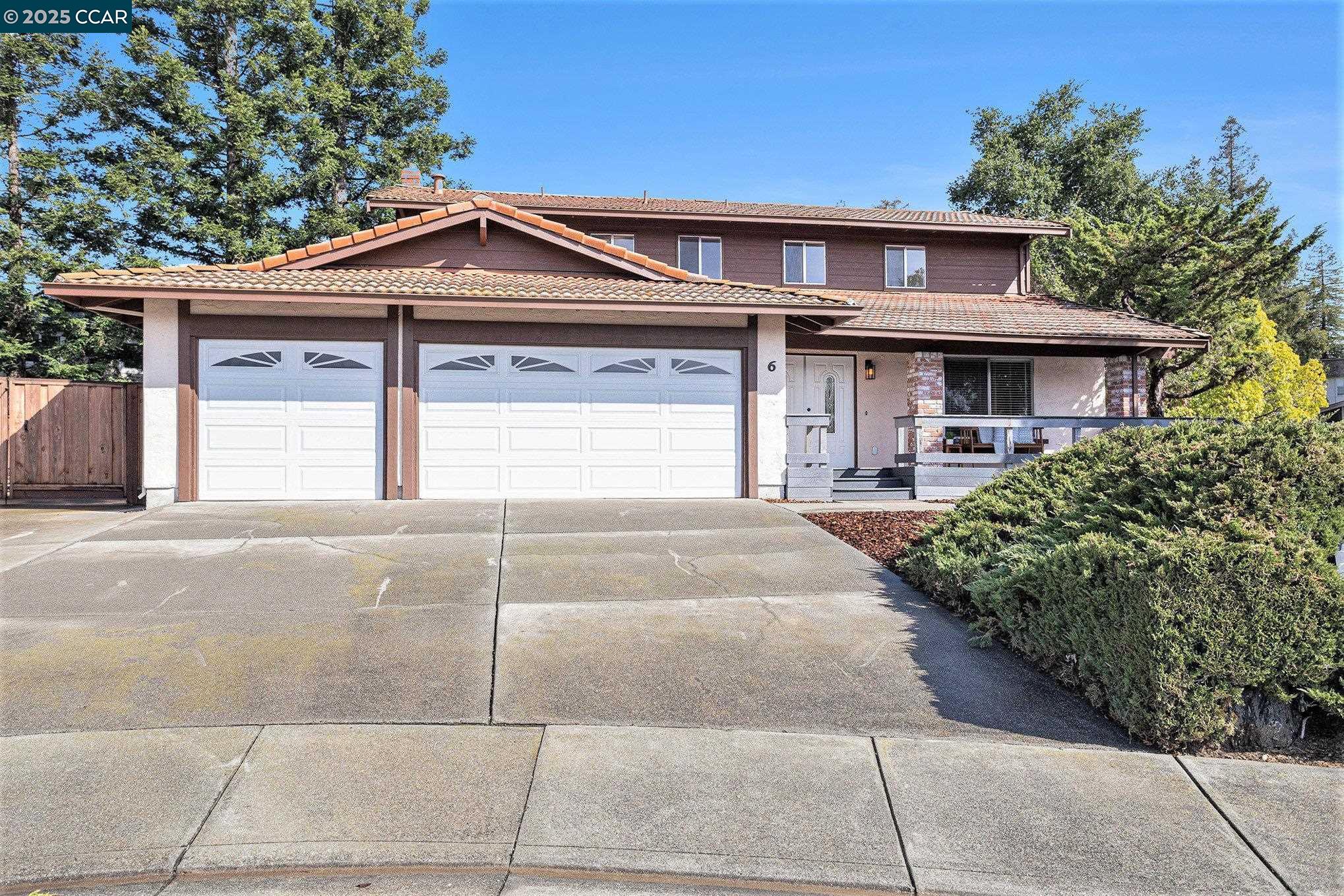 Detail Gallery Image 1 of 1 For 6 Sean Ct, Pleasant Hill,  CA 94523 - 4 Beds | 3 Baths