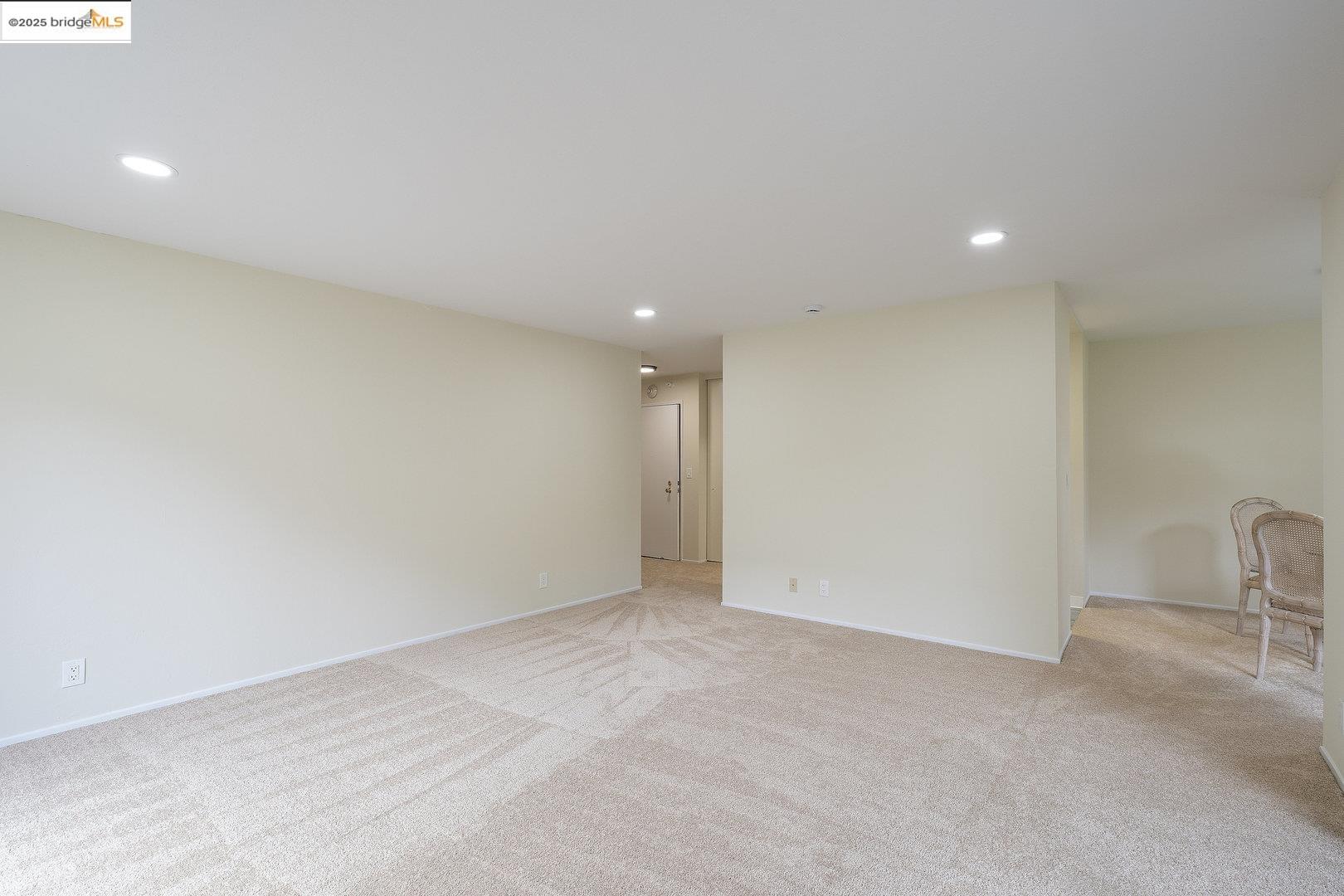 Detail Gallery Image 23 of 33 For 4 Admiral Dr #B-224,  Emeryville,  CA 94608 - 1 Beds | 1 Baths