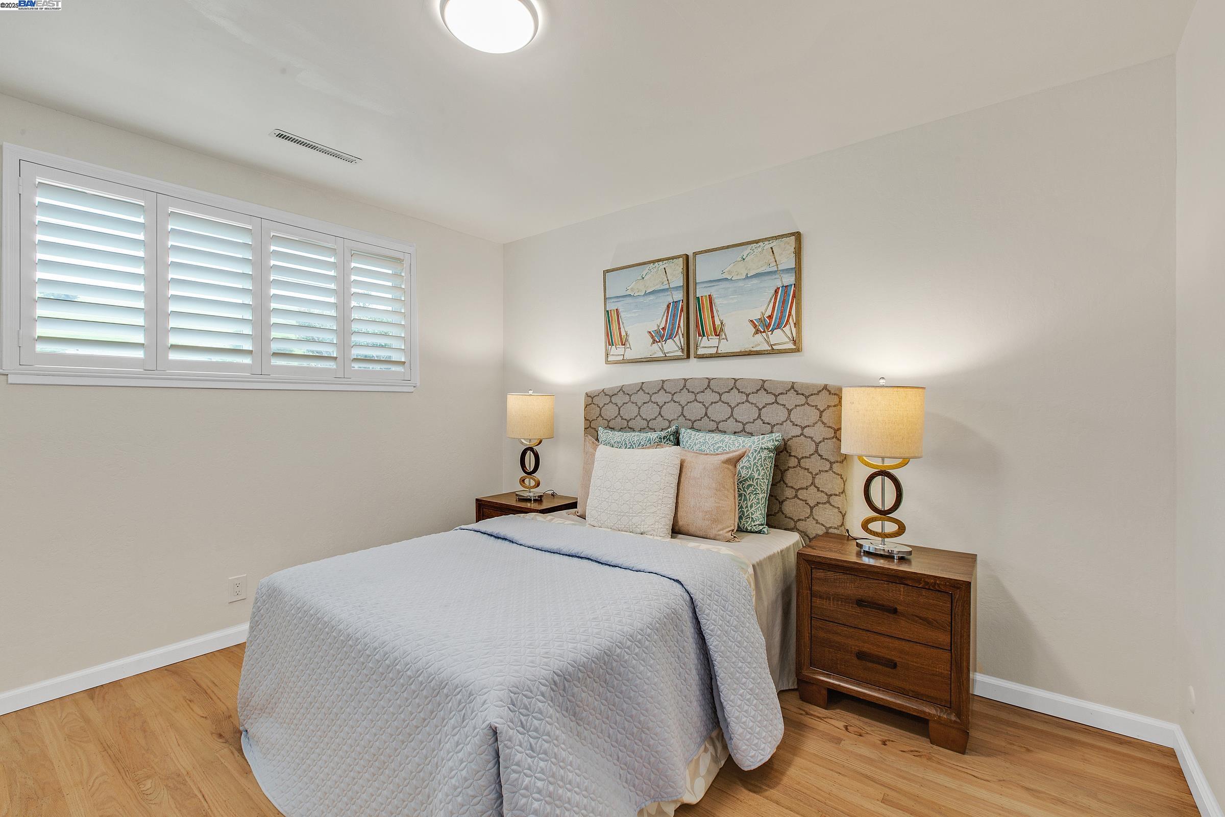 Detail Gallery Image 23 of 53 For 30847 Prestwick Ave, Hayward,  CA 94544 - 6 Beds | 2 Baths