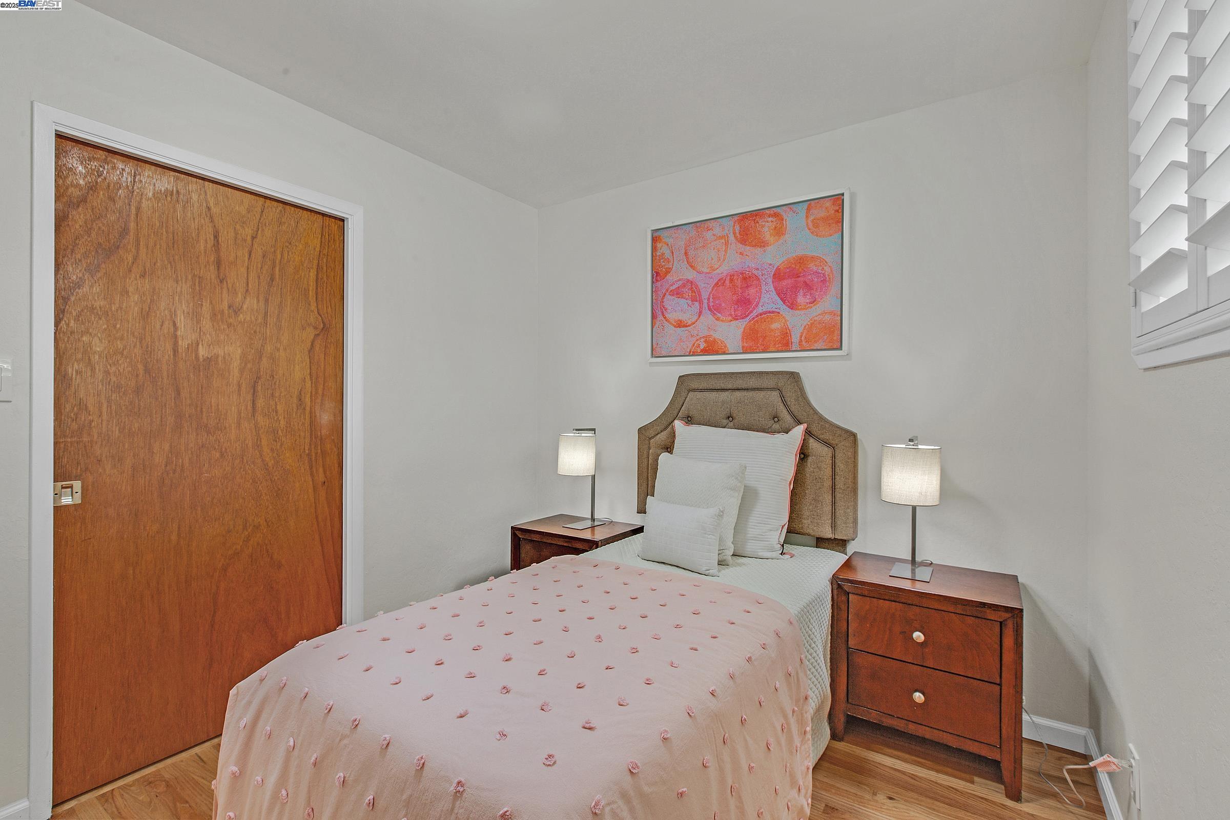 Detail Gallery Image 27 of 53 For 30847 Prestwick Ave, Hayward,  CA 94544 - 6 Beds | 2 Baths