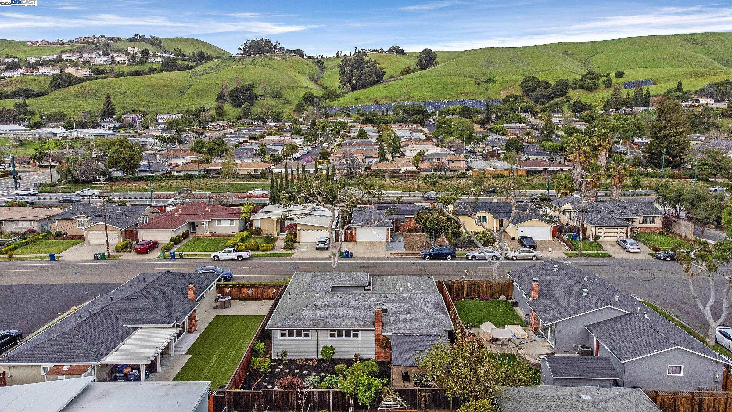 Detail Gallery Image 41 of 53 For 30847 Prestwick Ave, Hayward,  CA 94544 - 6 Beds | 2 Baths