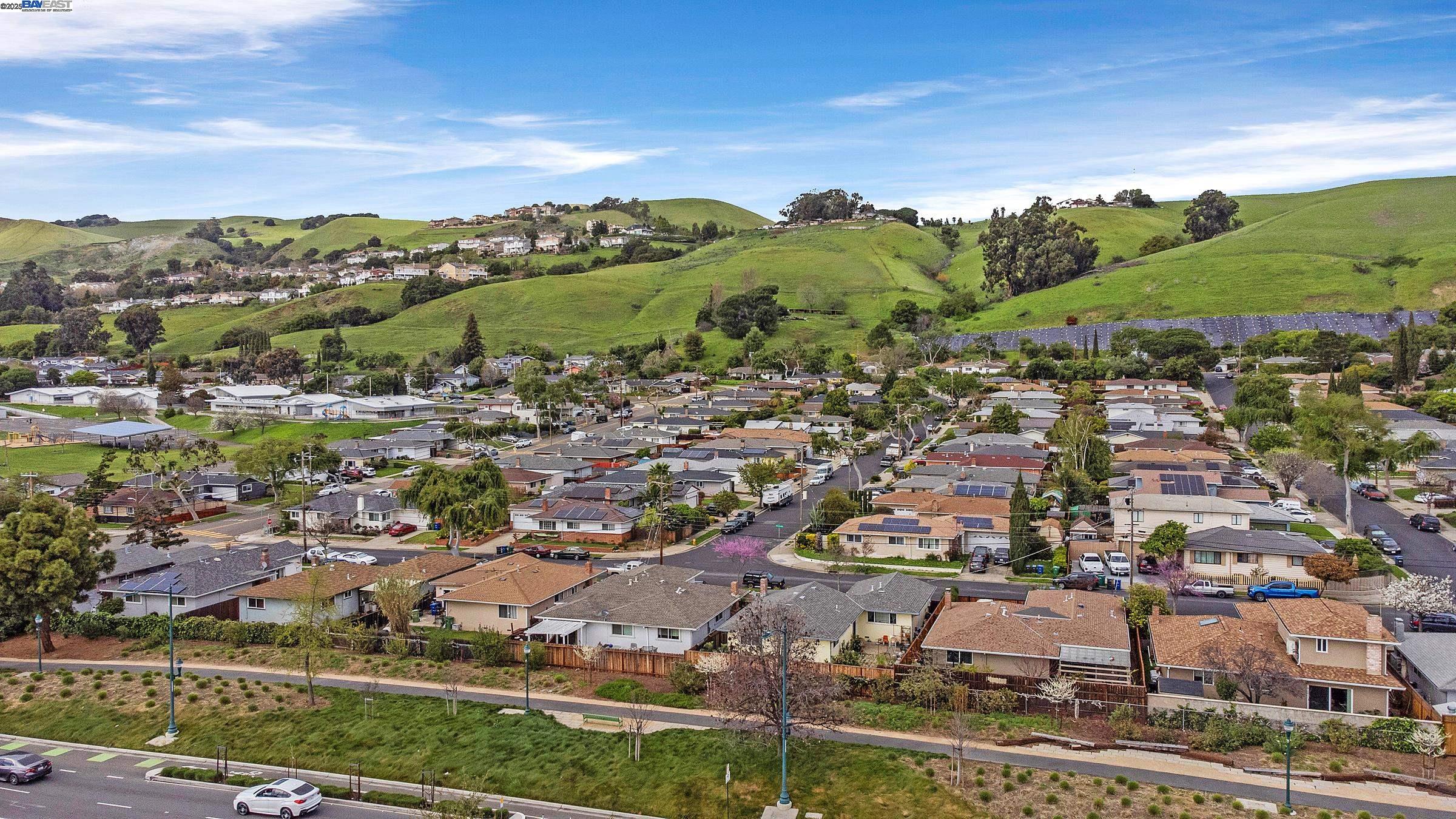 Detail Gallery Image 52 of 53 For 30847 Prestwick Ave, Hayward,  CA 94544 - 6 Beds | 2 Baths