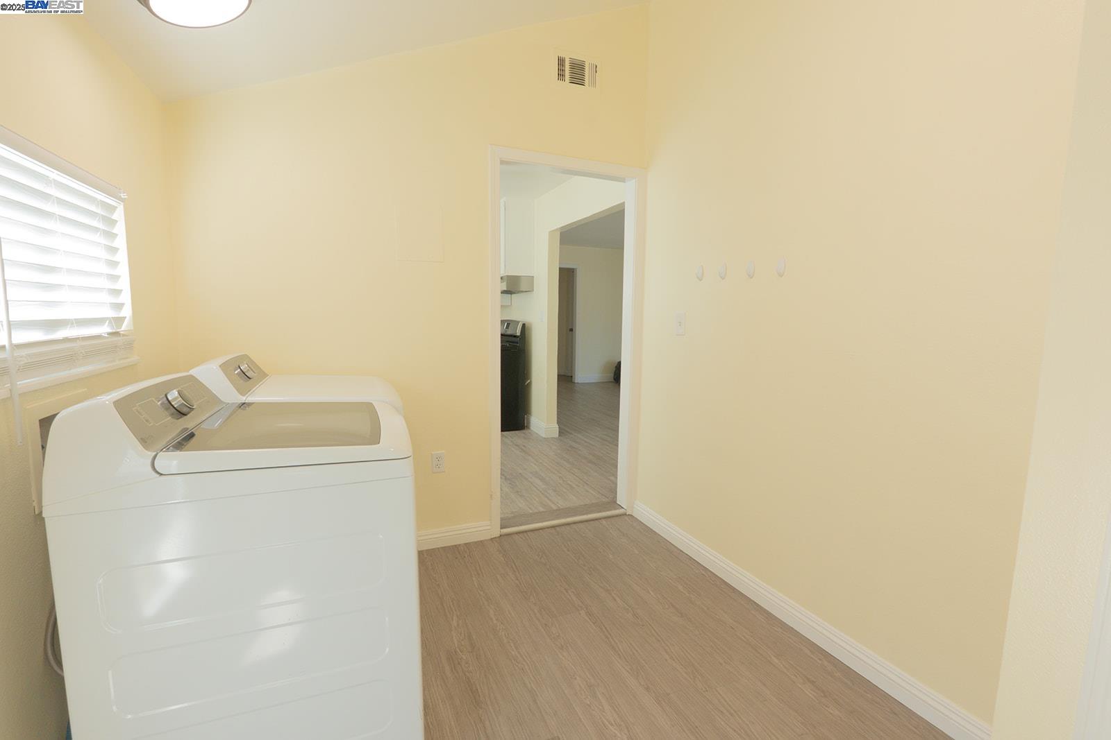 Detail Gallery Image 9 of 32 For 2410 Lucerne, Stockton,  CA 95203 - 3 Beds | 1 Baths