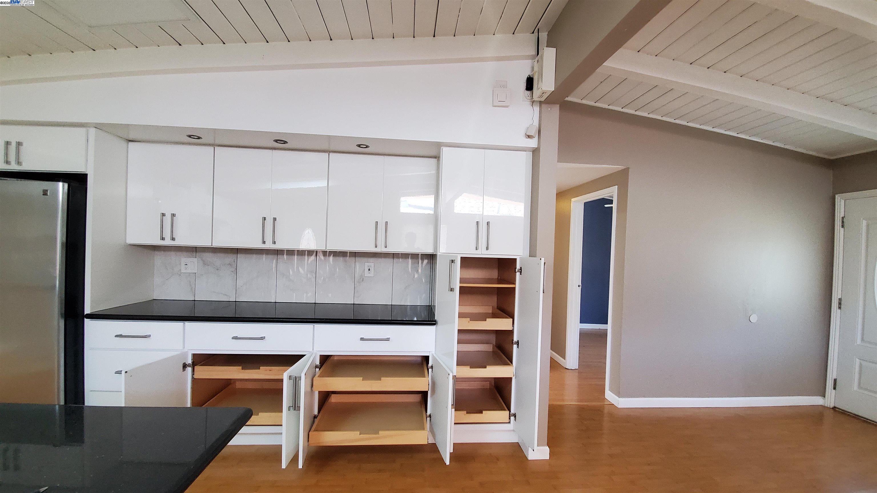 Detail Gallery Image 33 of 39 For 4186 Hawkins St, Fremont,  CA 94538 - 4 Beds | 2 Baths