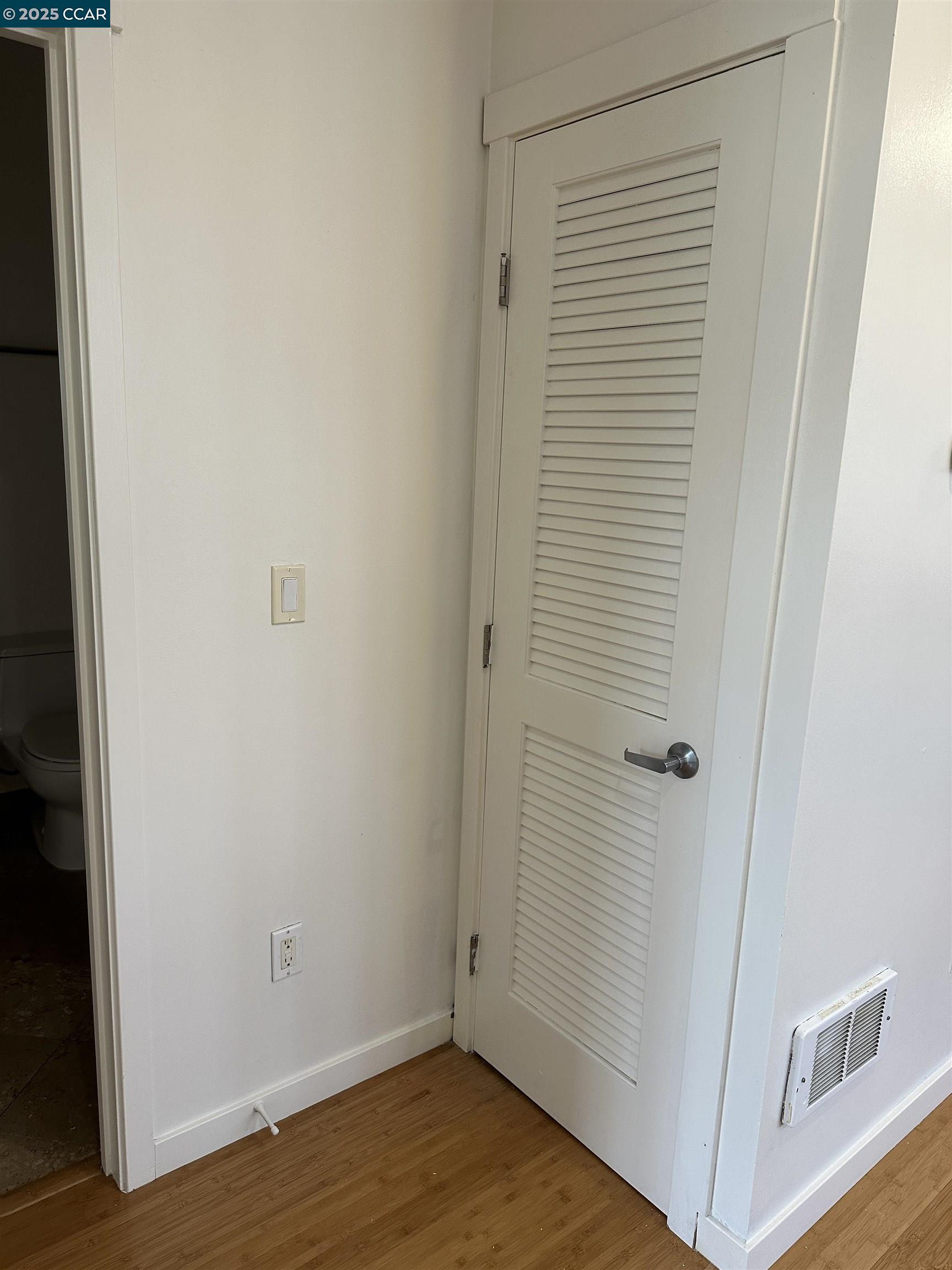 Photo #16: 41089660 Listing: Photo #16