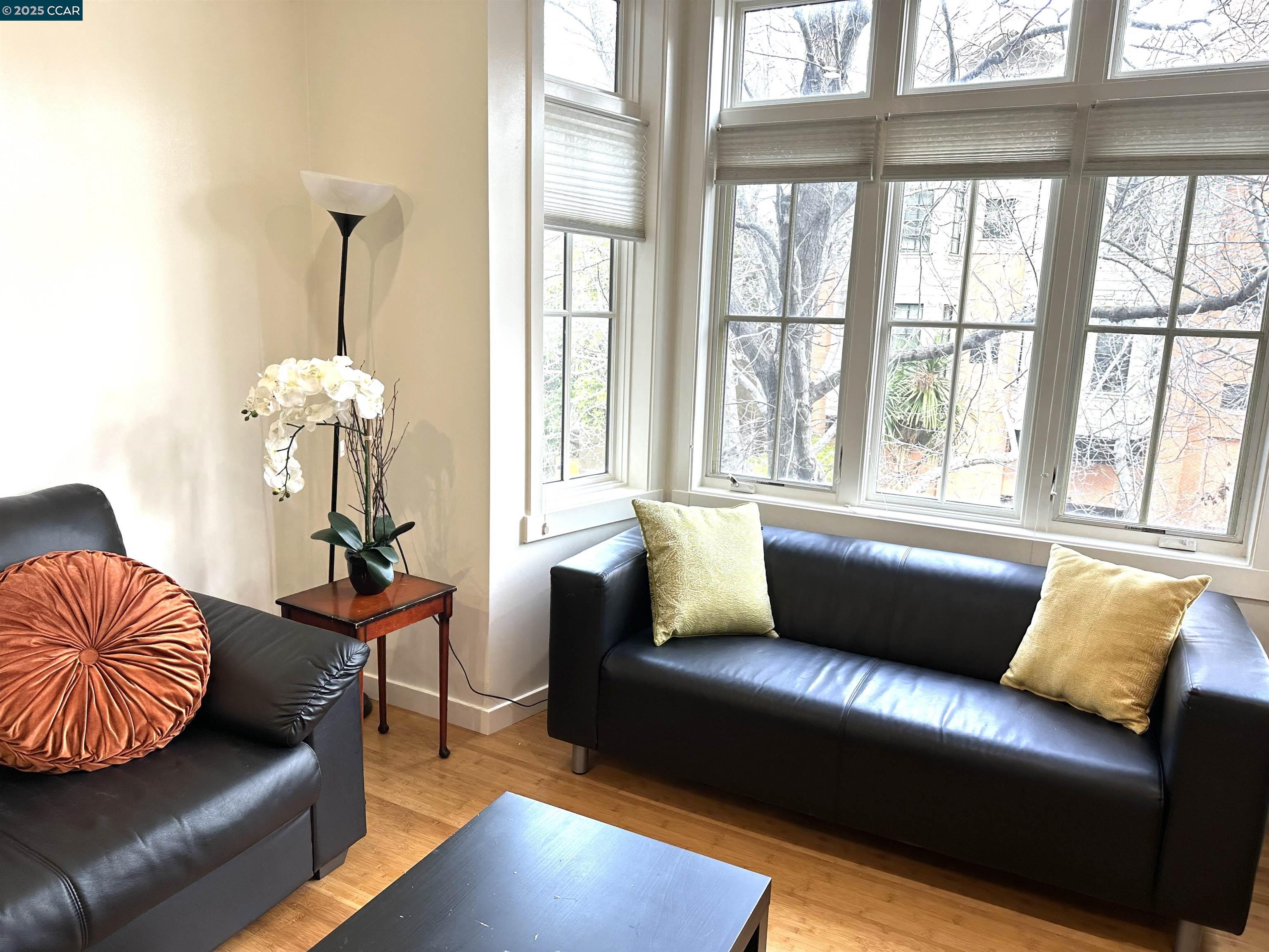 Photo #3: 41089660 Listing 