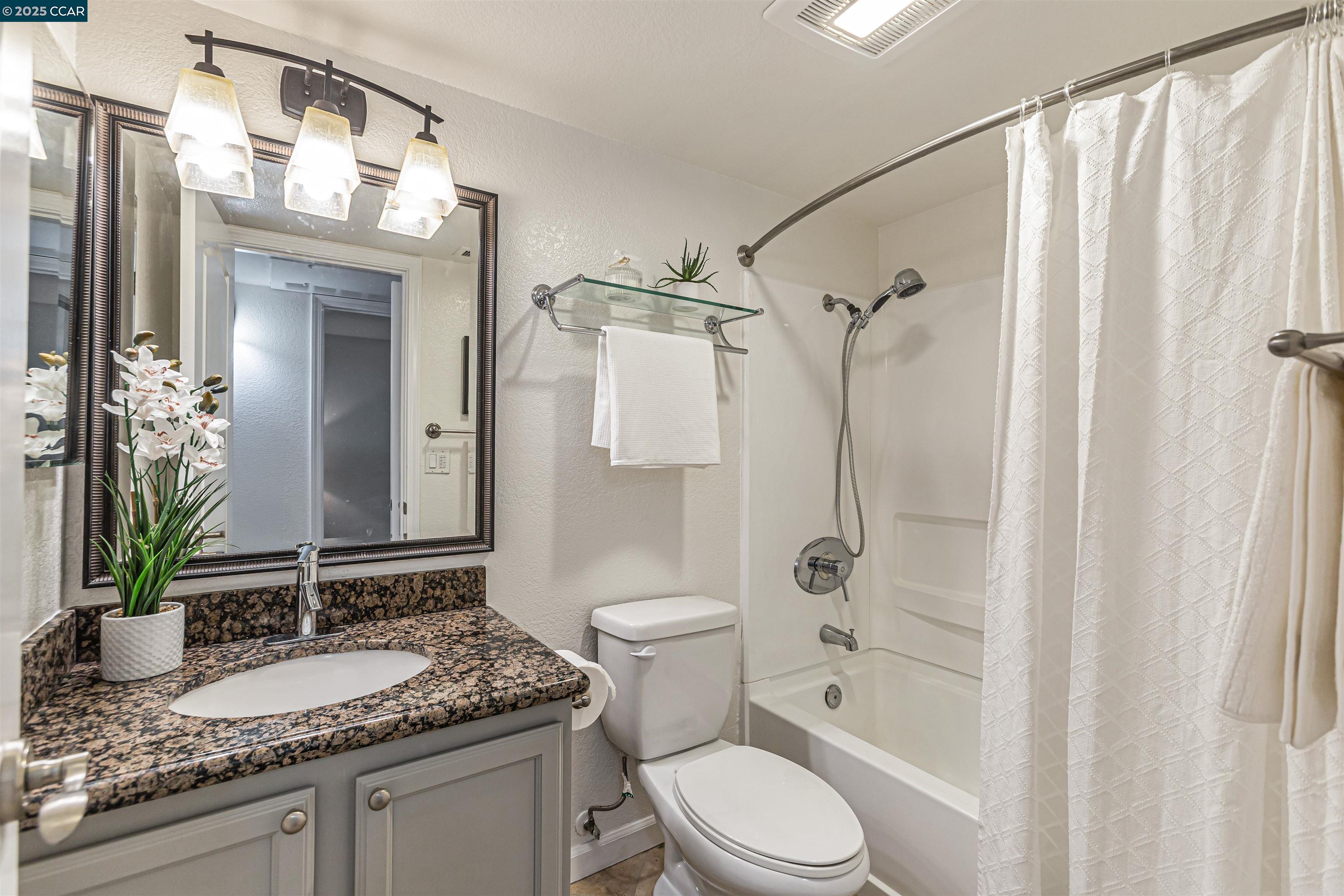 Detail Gallery Image 21 of 36 For 225 Reflections Dr #15,  San Ramon,  CA 94583 - 1 Beds | 1 Baths