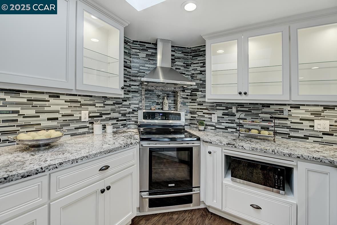 Photo #2: 41089672 Listing 