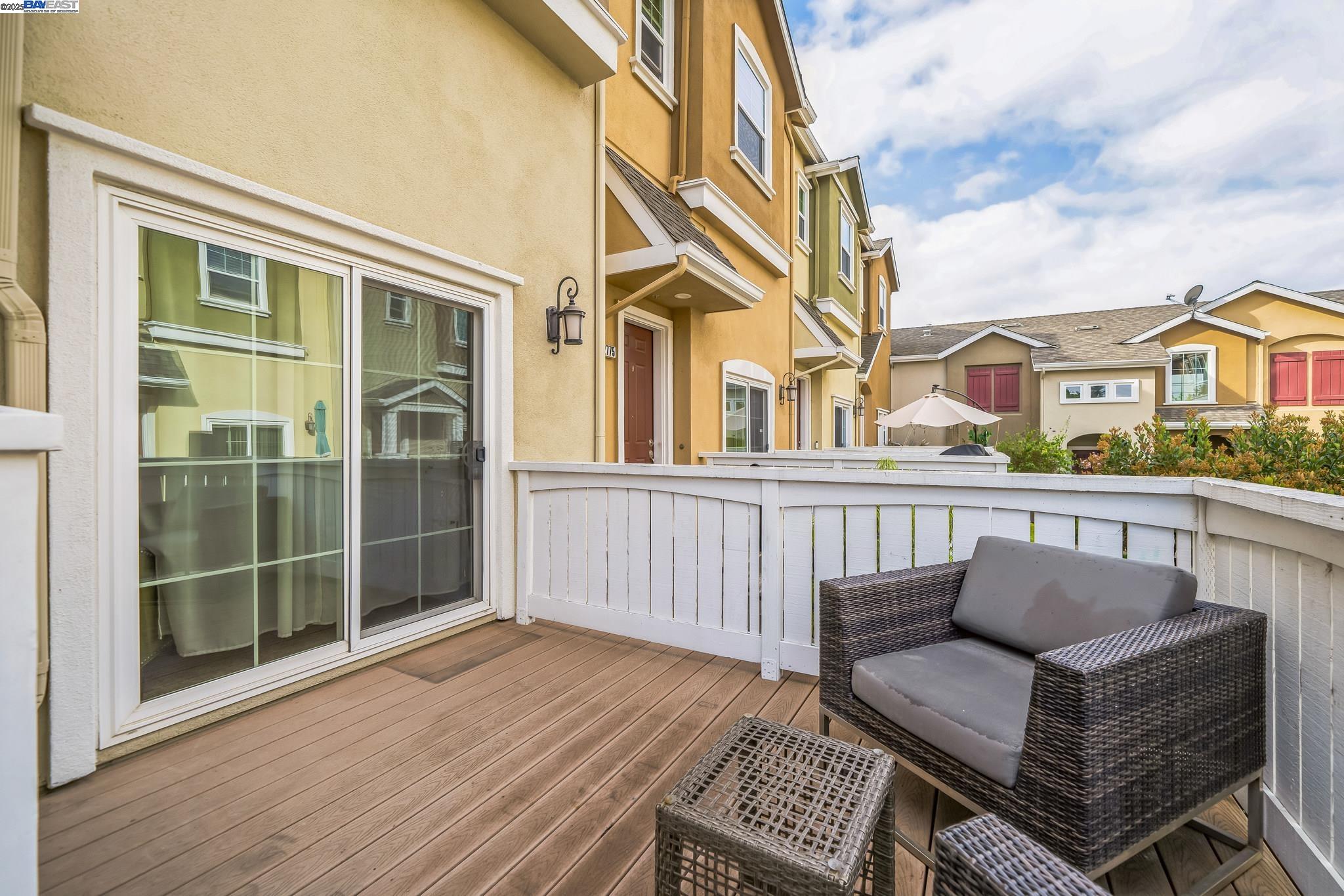 Detail Gallery Image 4 of 33 For 2777 Lavender Ter, San Jose,  CA 95111 - 3 Beds | 2/1 Baths