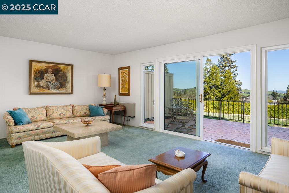 Photo #4: 41089677 Listing: Photo #4