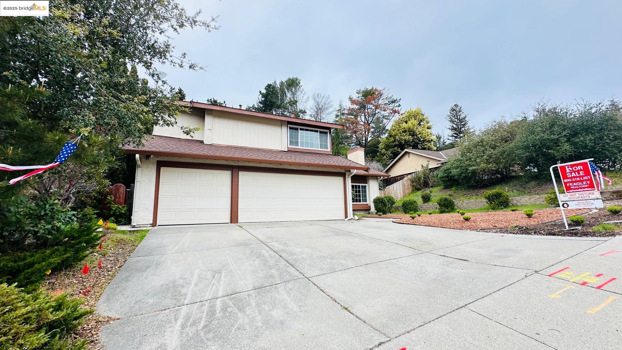 Detail Gallery Image 3 of 43 For 3593 Morningside Dr, Richmond,  CA 94803 - 5 Beds | 3/1 Baths