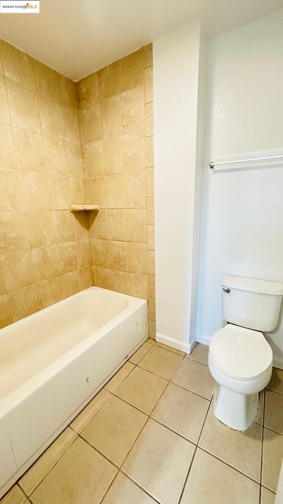 Detail Gallery Image 32 of 43 For 3593 Morningside Dr, Richmond,  CA 94803 - 5 Beds | 3/1 Baths
