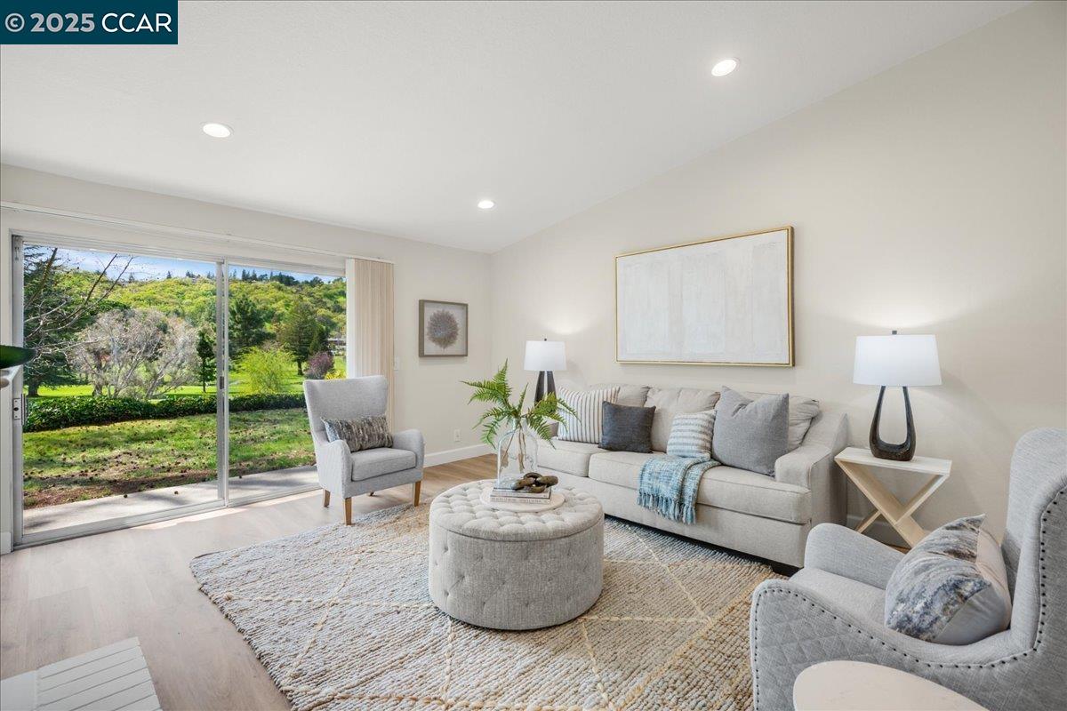 Photo #6: 41089686 Listing 