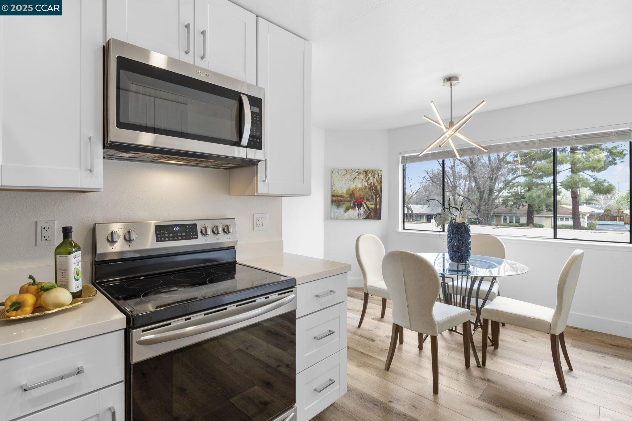 Photo #5: 41089691 Listing: Photo #5