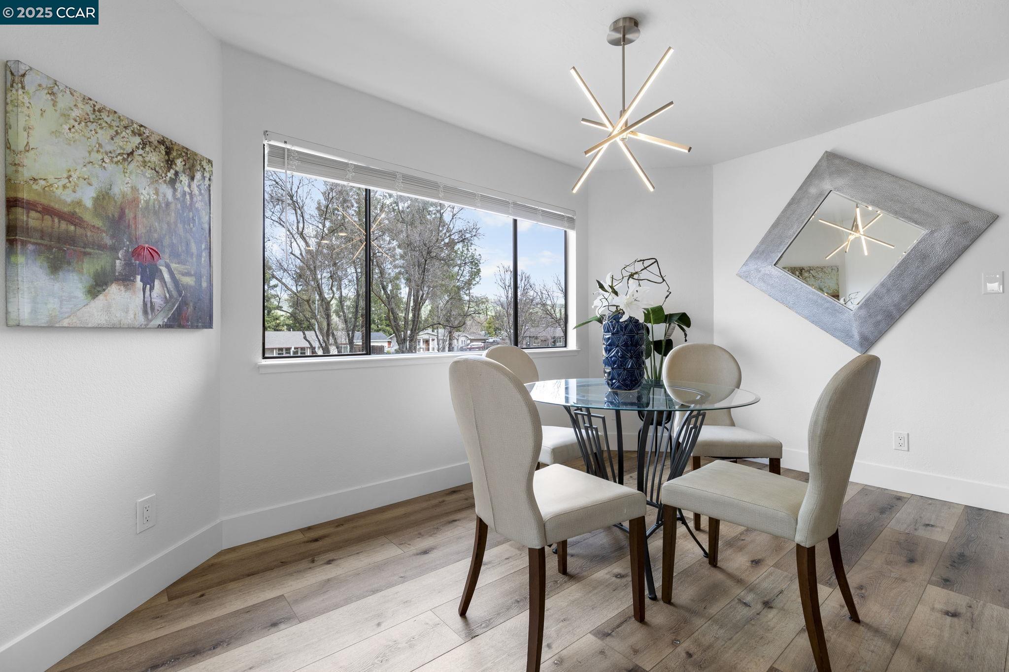 Photo #8: 41089691 Listing: Photo #8
