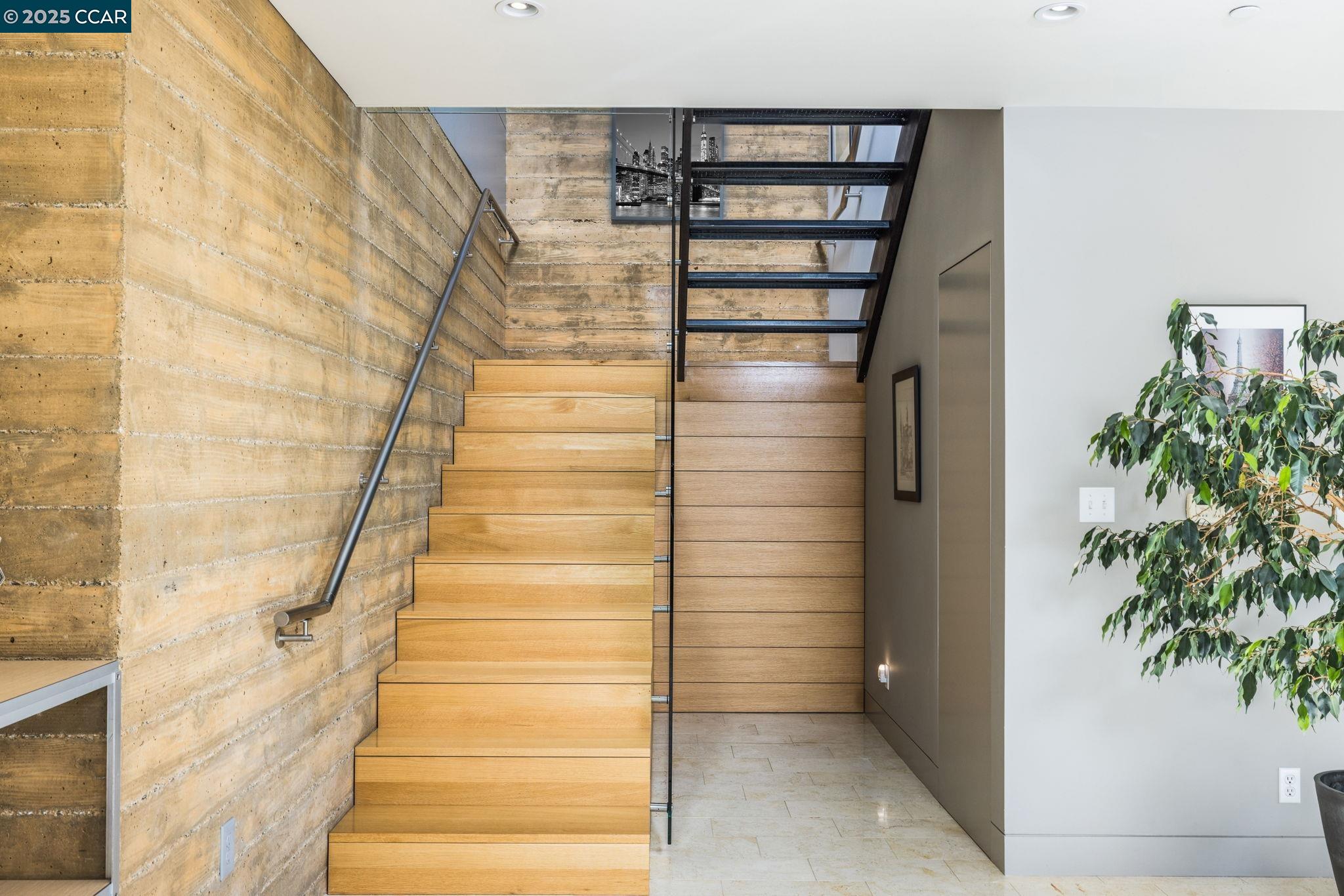 Detail Gallery Image 22 of 41 For 2 Crane Ct, Orinda,  CA 94563 - 4 Beds | 3 Baths