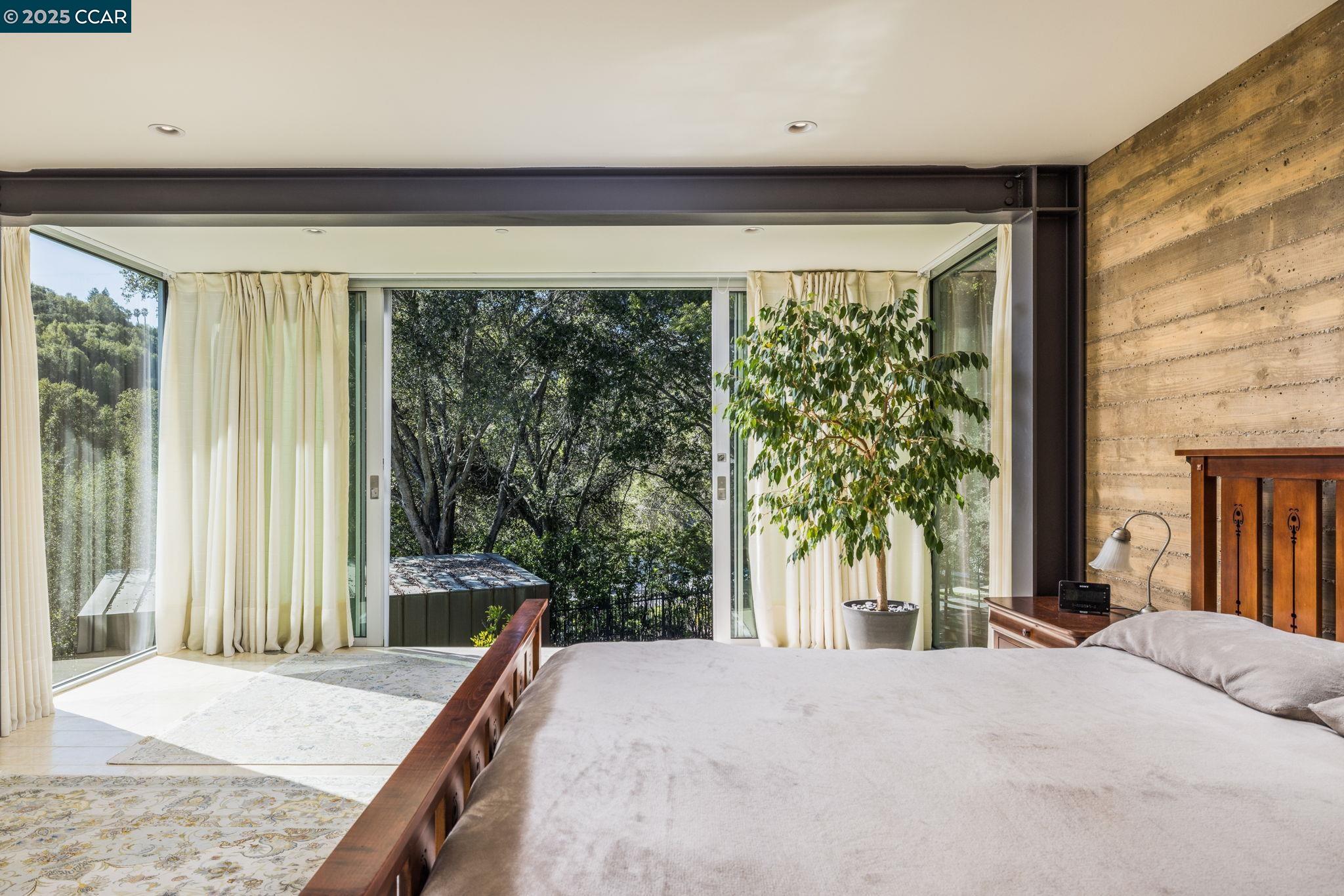 Detail Gallery Image 26 of 41 For 2 Crane Ct, Orinda,  CA 94563 - 4 Beds | 3 Baths