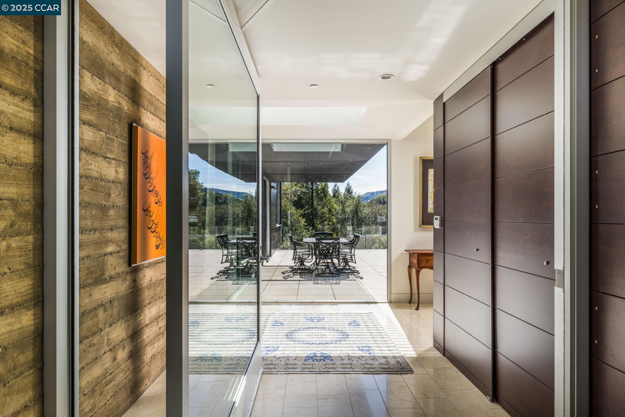Detail Gallery Image 5 of 41 For 2 Crane Ct, Orinda,  CA 94563 - 4 Beds | 3 Baths