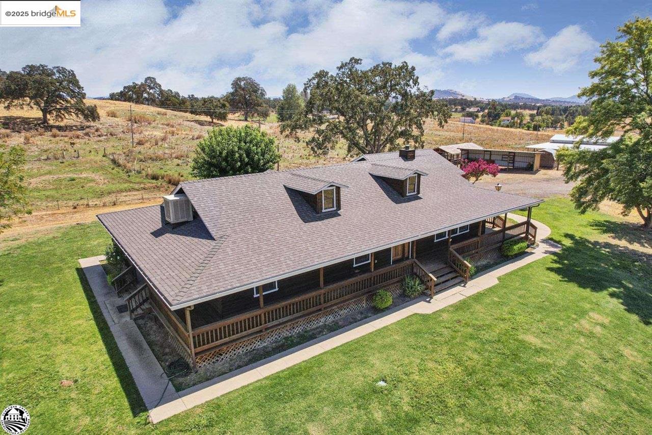 Detail Gallery Image 3 of 60 For 17013 Jacksonville, Jamestown,  CA 95327 - 3 Beds | 2/2 Baths